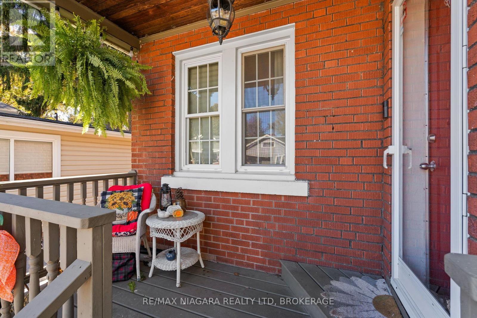 128 Adelaide Street, Port Colborne, Ontario  L3K 2W6 - Photo 3 - X14102012