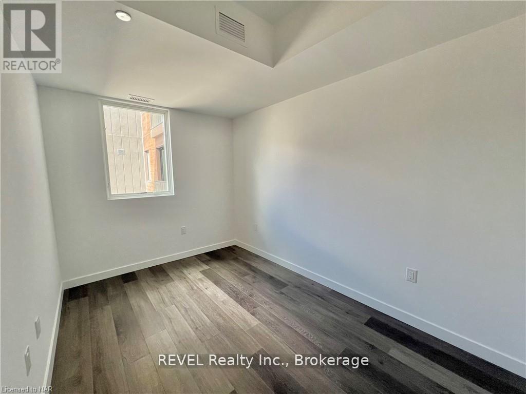 213 - 7549 Kalar Road, Niagara Falls, Ontario  L2H 3W6 - Photo 10 - X14102048