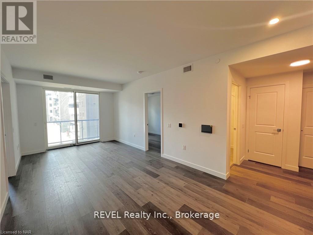 213 - 7549 Kalar Road, Niagara Falls, Ontario  L2H 3W6 - Photo 5 - X14102048