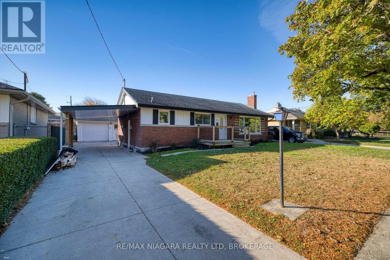 6 BROADMORE AVENUE, St. Catharines, Ontario