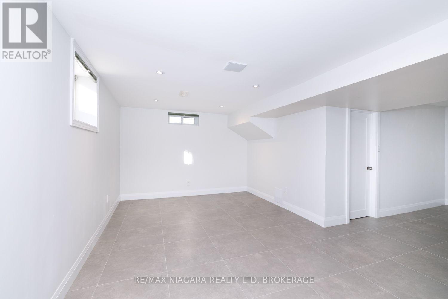 6 Broadmore Avenue, St. Catharines, Ontario  L2M 6A5 - Photo 21 - X14102282