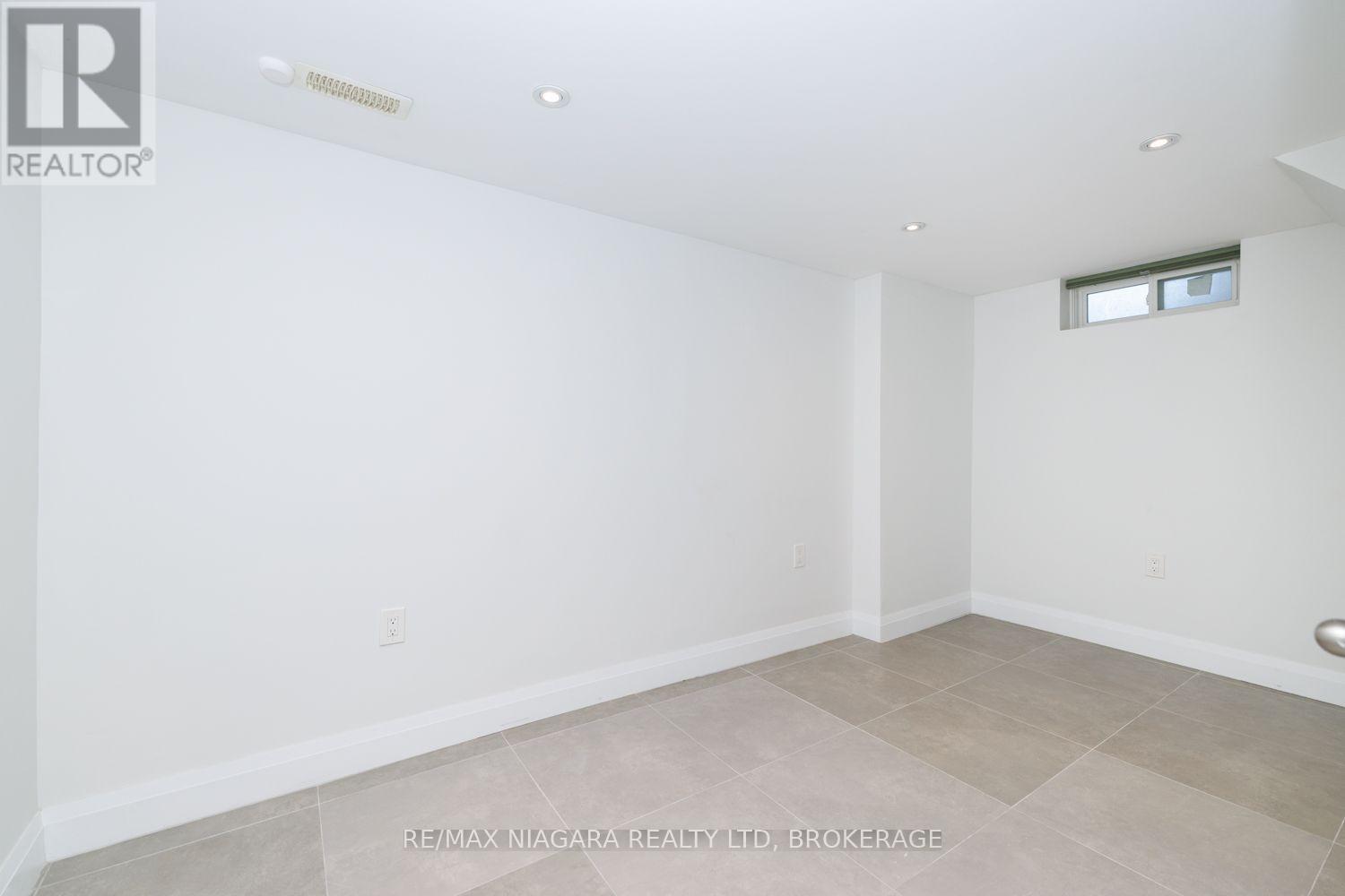 6 Broadmore Avenue, St. Catharines, Ontario  L2M 6A5 - Photo 24 - X14102282