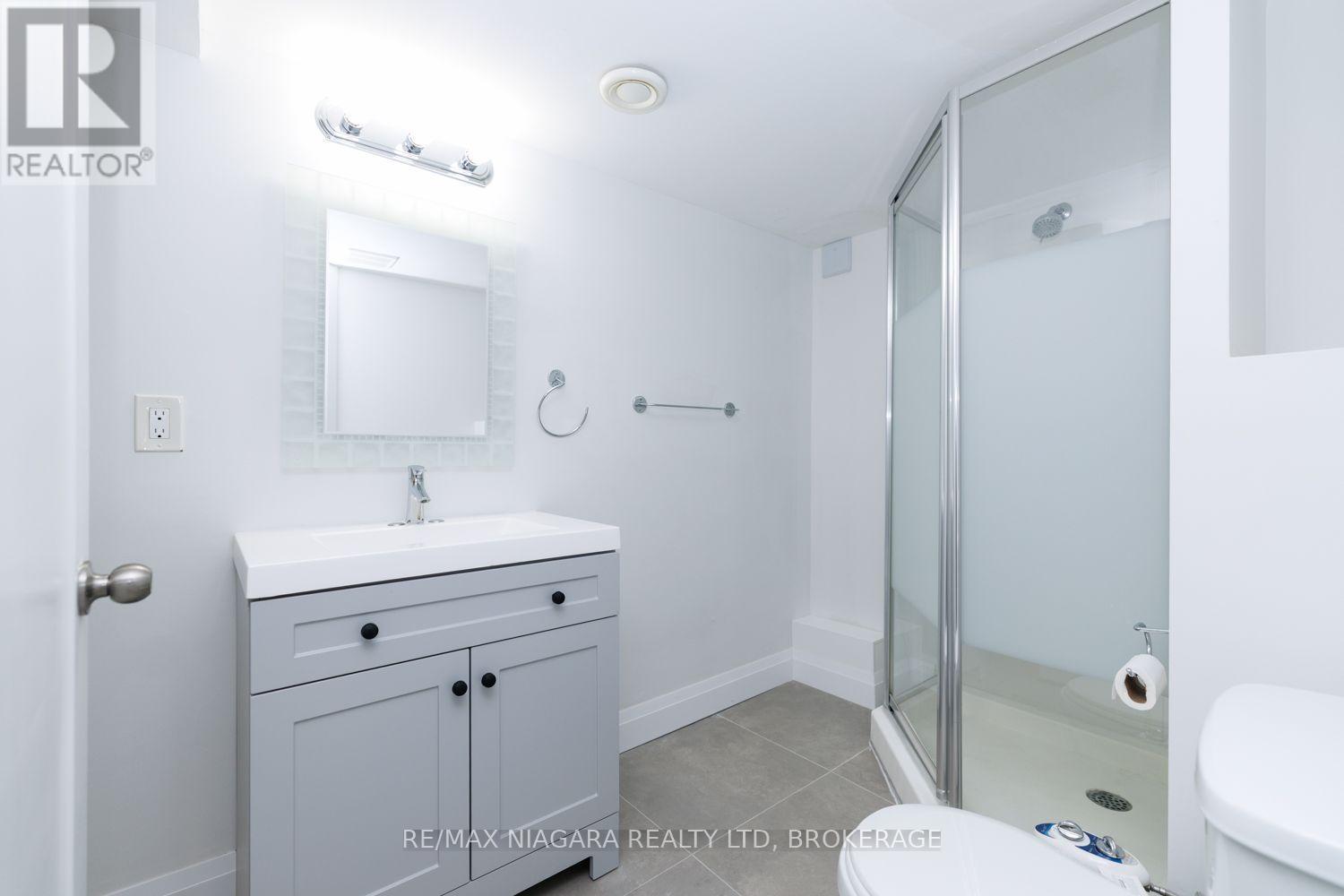 6 Broadmore Avenue, St. Catharines, Ontario  L2M 6A5 - Photo 25 - X14102282