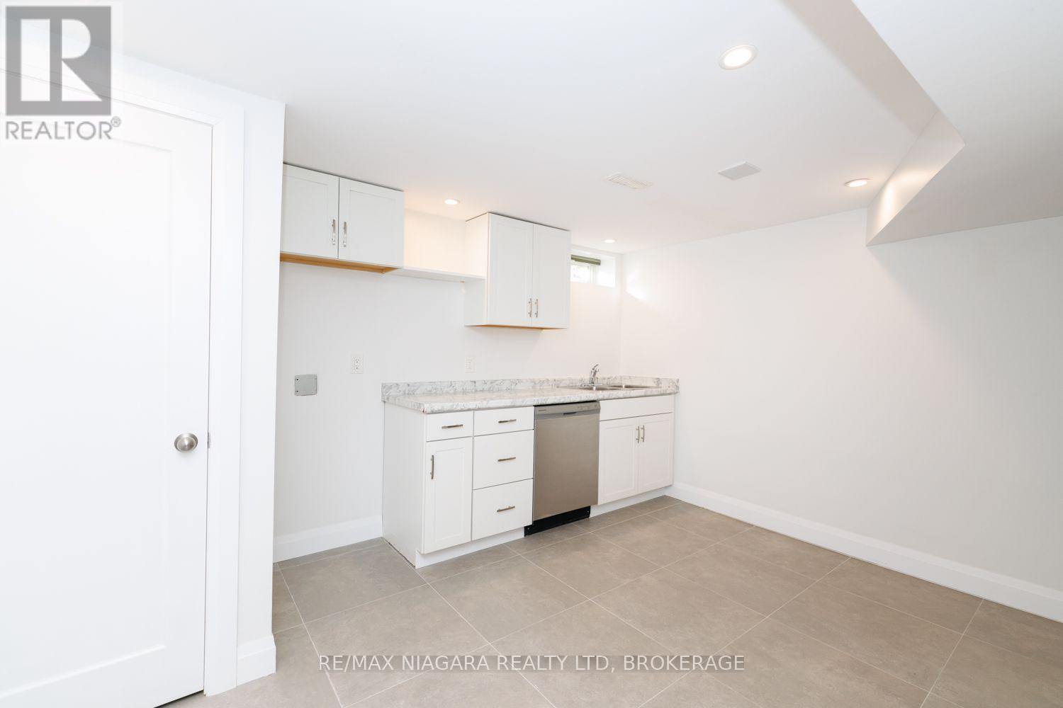 6 Broadmore Avenue, St. Catharines, Ontario  L2M 6A5 - Photo 27 - X14102282
