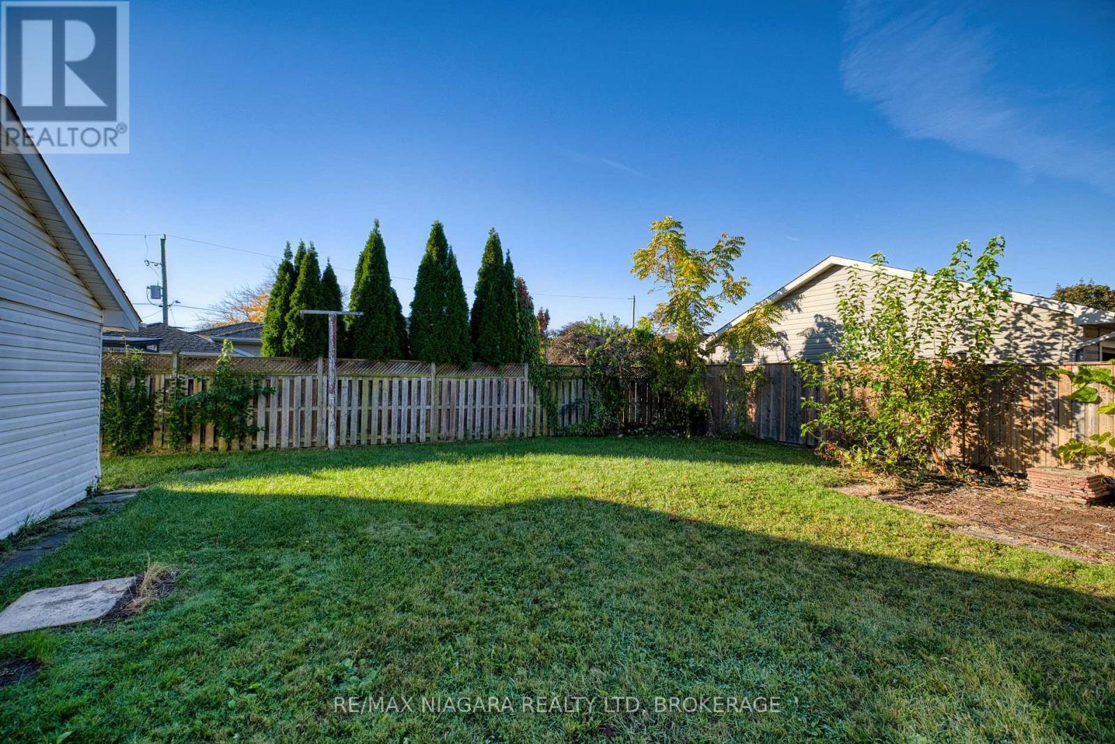 6 Broadmore Avenue, St. Catharines, Ontario  L2M 6A5 - Photo 30 - X14102282