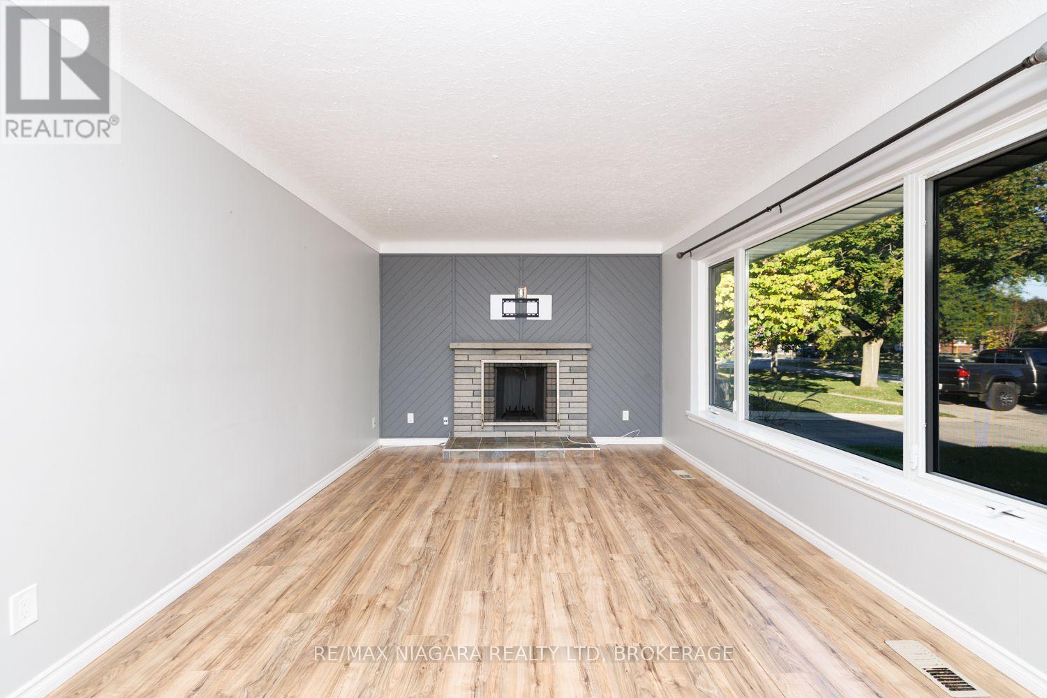 6 Broadmore Avenue, St. Catharines, Ontario  L2M 6A5 - Photo 5 - X14102282