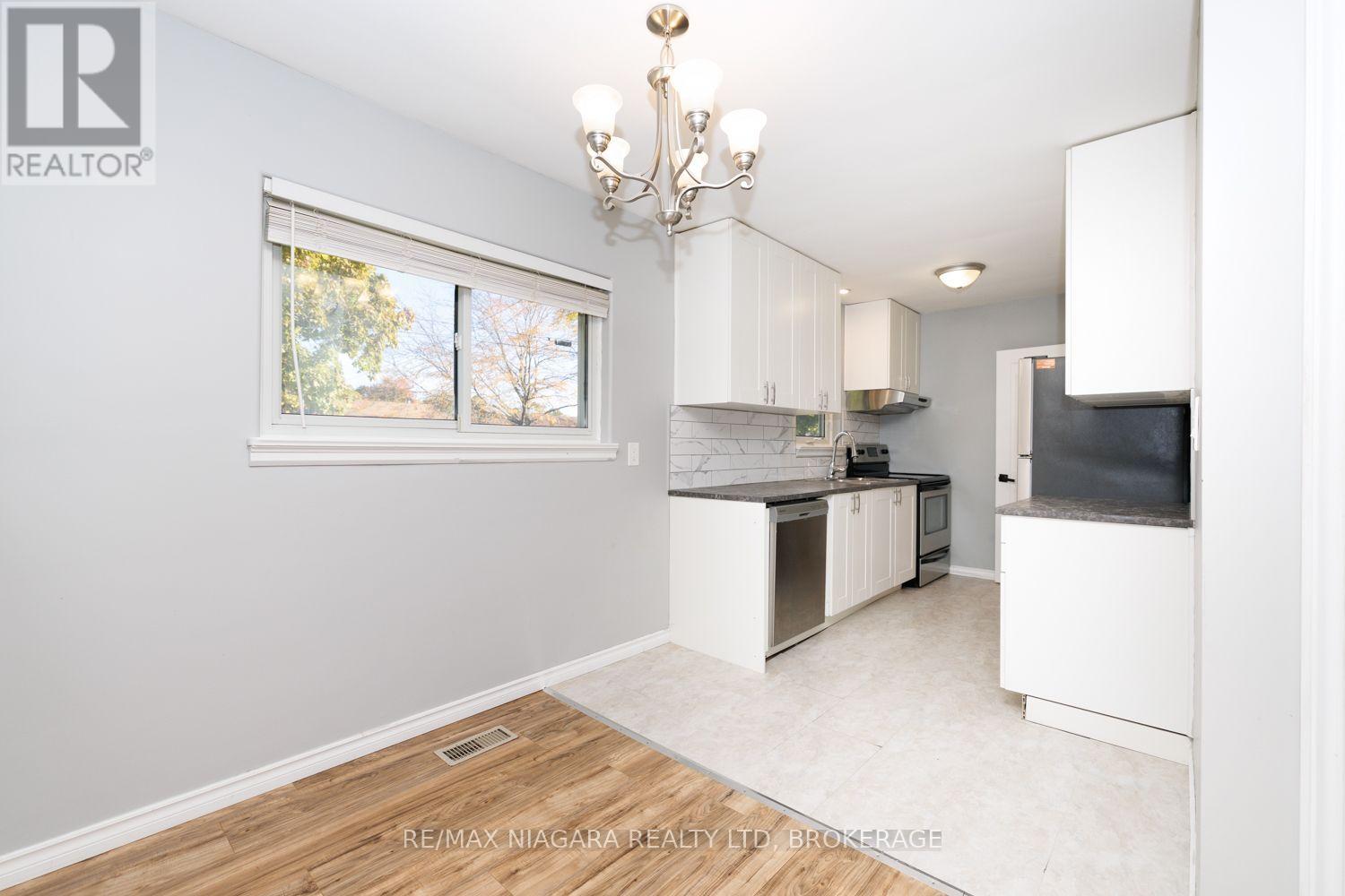 6 Broadmore Avenue, St. Catharines, Ontario  L2M 6A5 - Photo 8 - X14102282