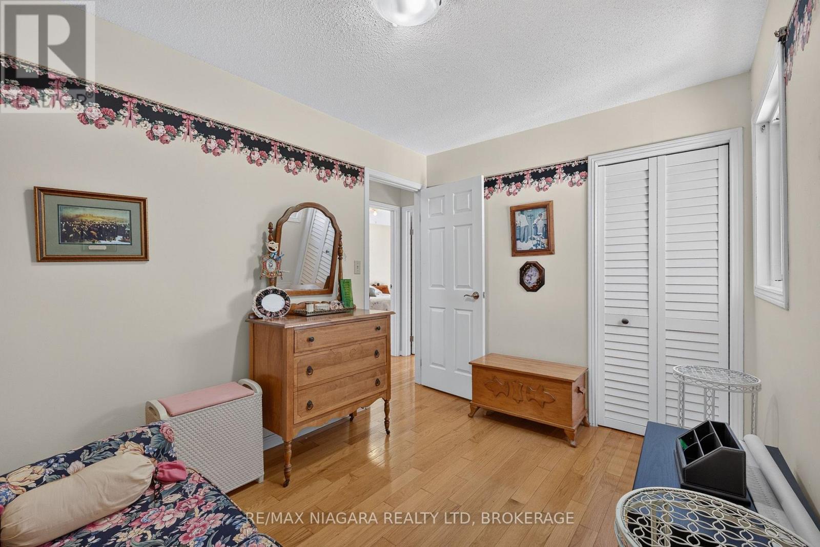 8230 Lexington Court, Niagara Falls, Ontario  L2H 1W4 - Photo 20 - X14102636