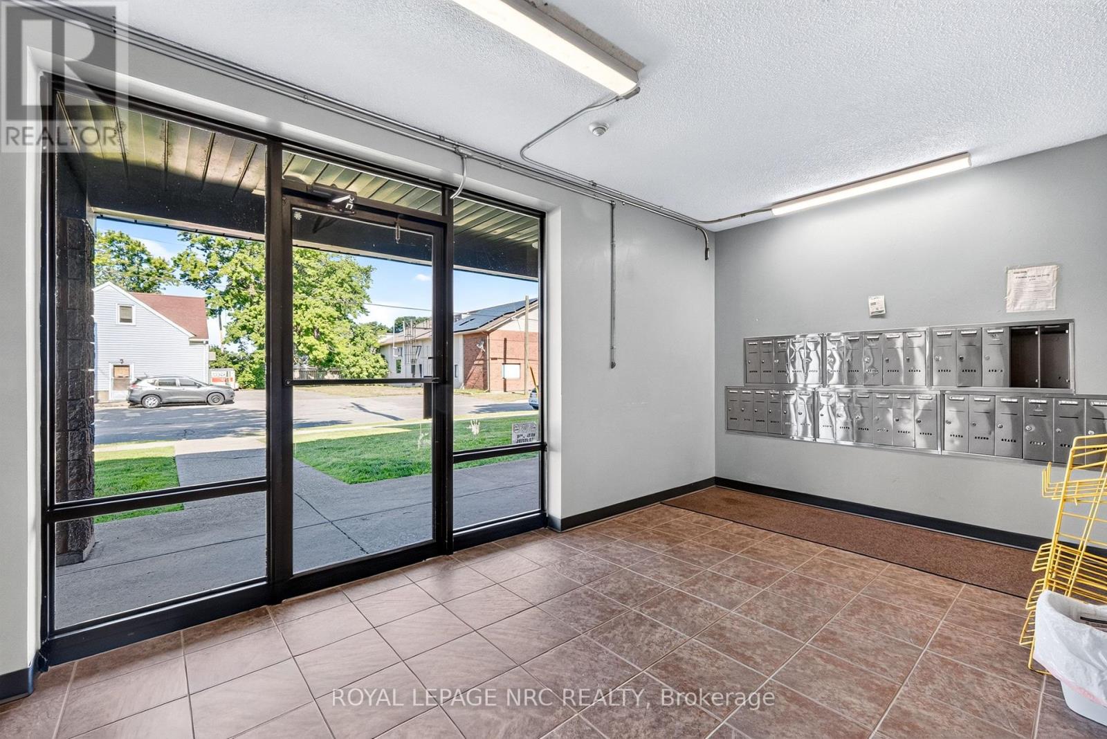 327 - 72 Main Street E, Port Colborne, Ontario  L3K 5Z8 - Photo 17 - X14102748
