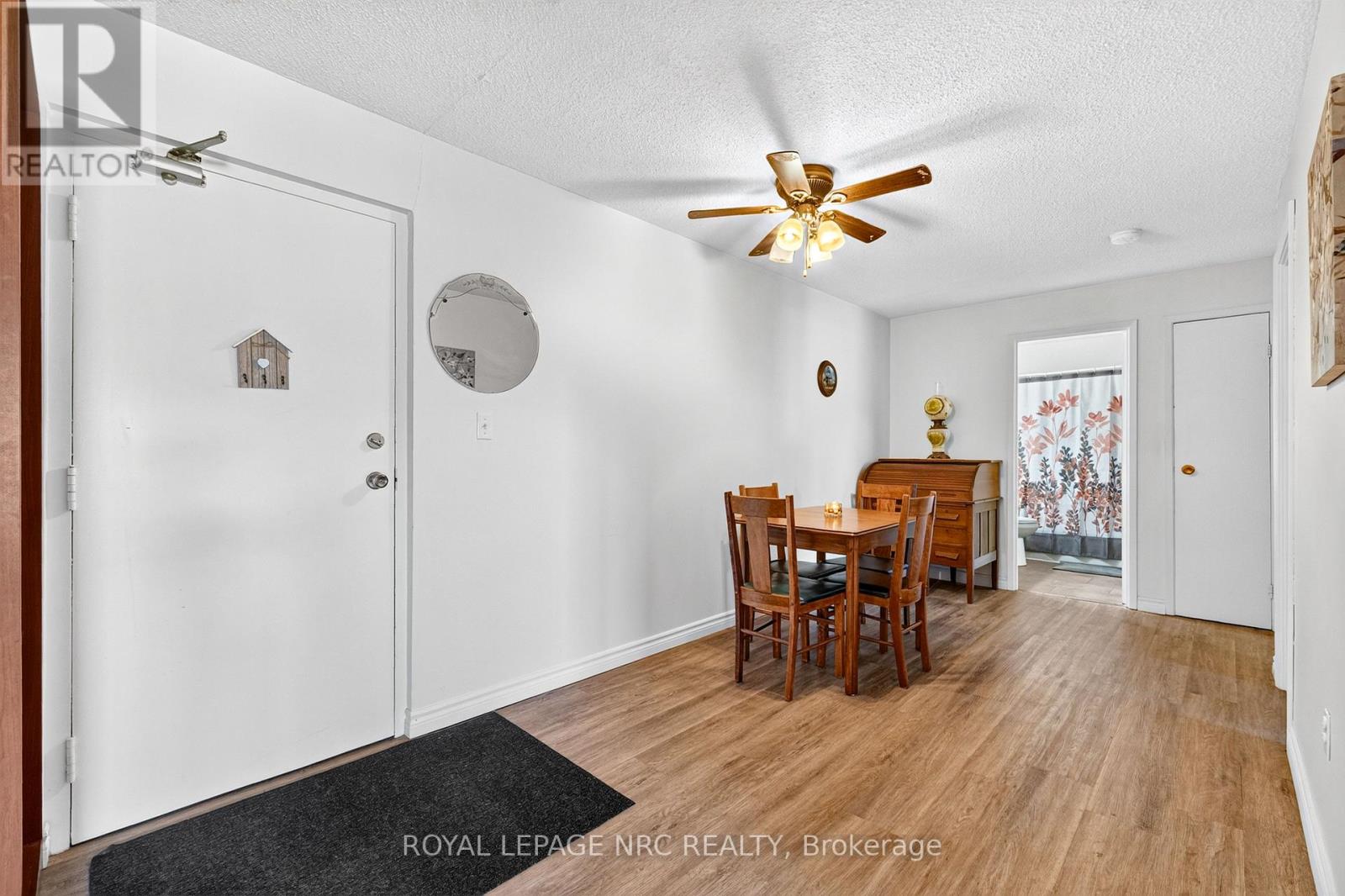 327 - 72 Main Street E, Port Colborne, Ontario  L3K 5Z8 - Photo 2 - X14102748
