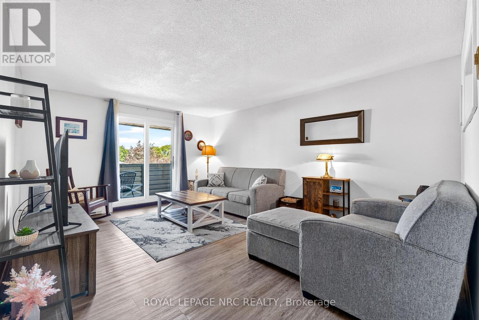 327 - 72 Main Street E, Port Colborne, Ontario  L3K 5Z8 - Photo 6 - X14102748