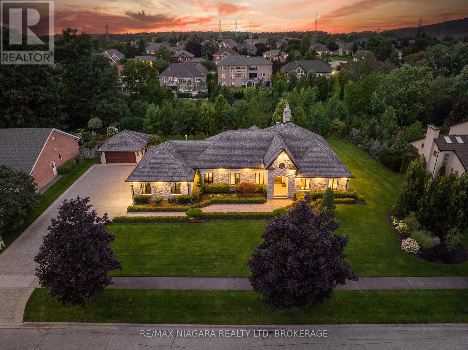 3551 CARDINAL DRIVE, Niagara Falls, Ontario