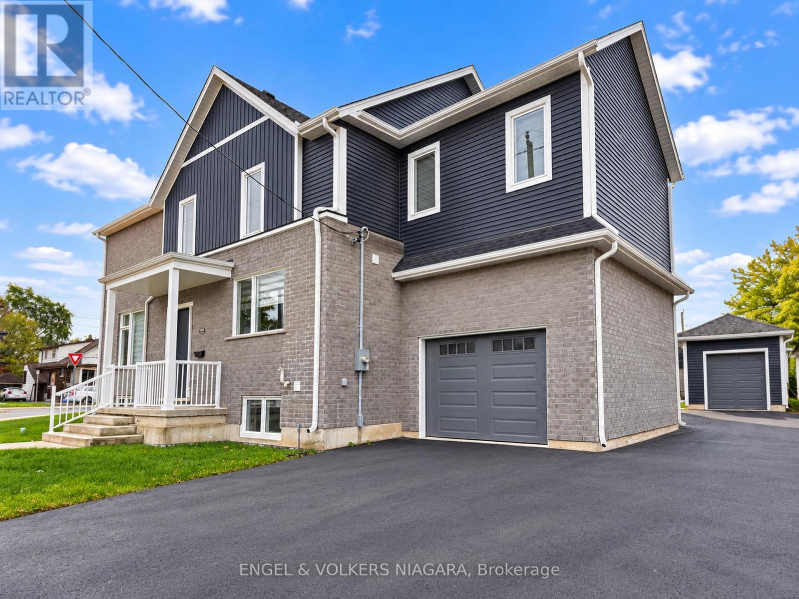 4499 FOURTH AVENUE, Niagara Falls, Ontario