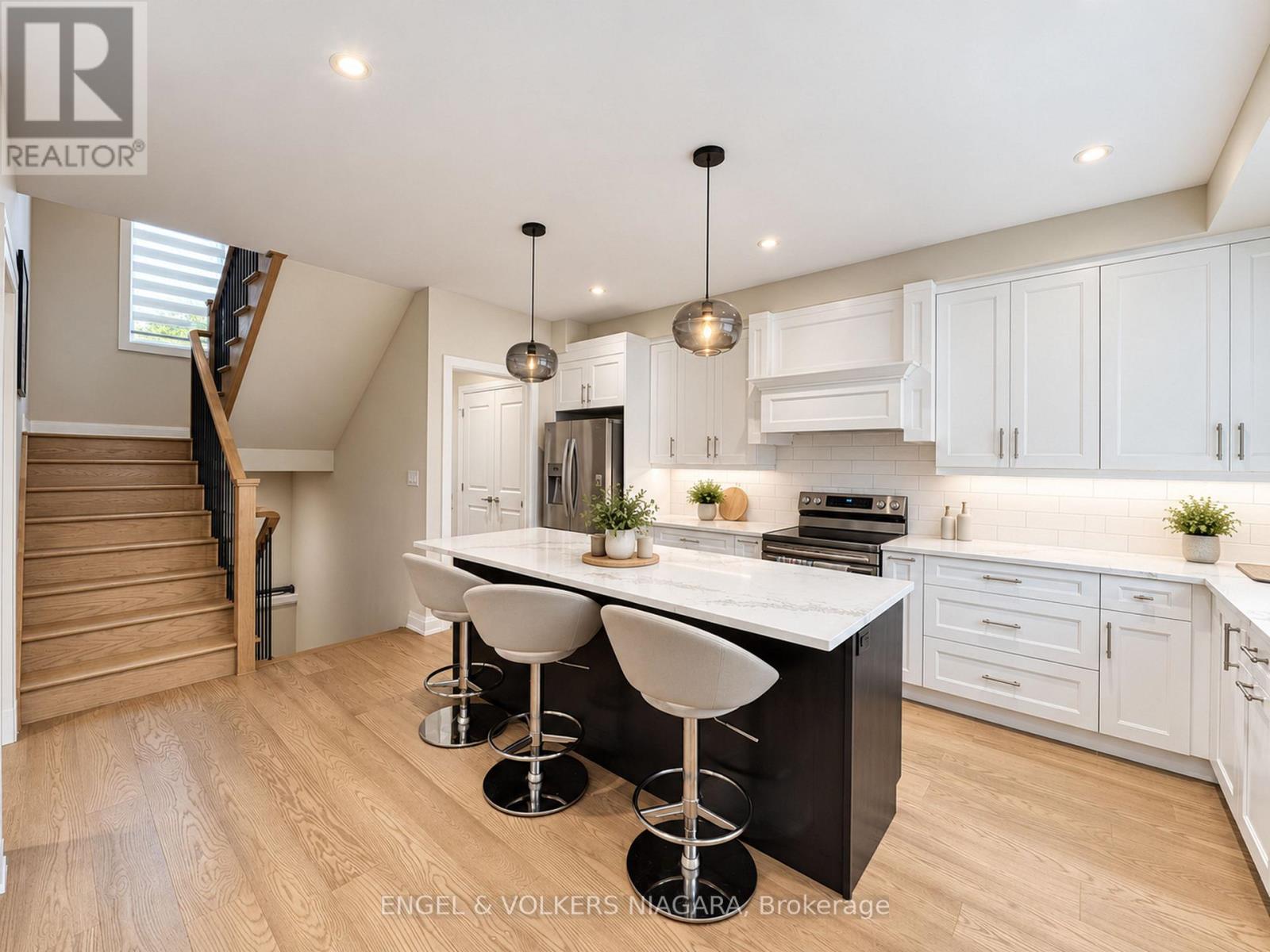 4499 Fourth Avenue, Niagara Falls, Ontario  L2E 4N4 - Photo 18 - X14103172