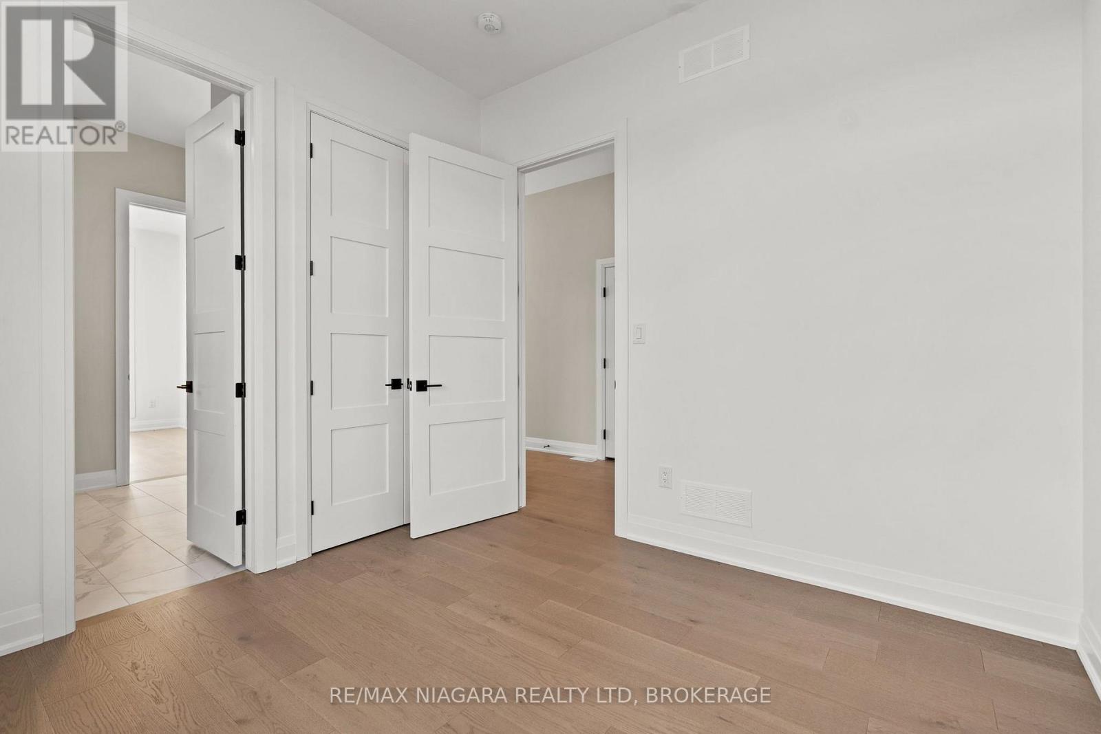 9 Primrose Street, Pelham, Ontario  L3E 0H1 - Photo 8 - X14103792