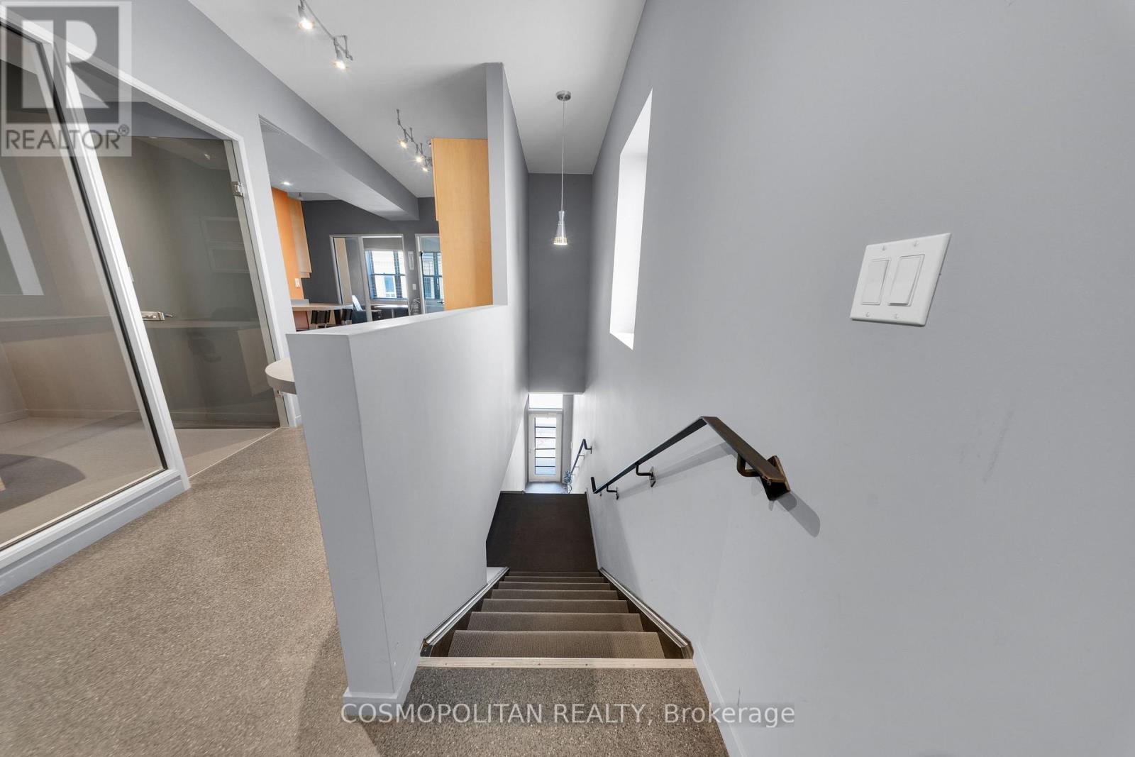 48 James Street, St. Catharines, Ontario  L2R 5B8 - Photo 4 - X14103848