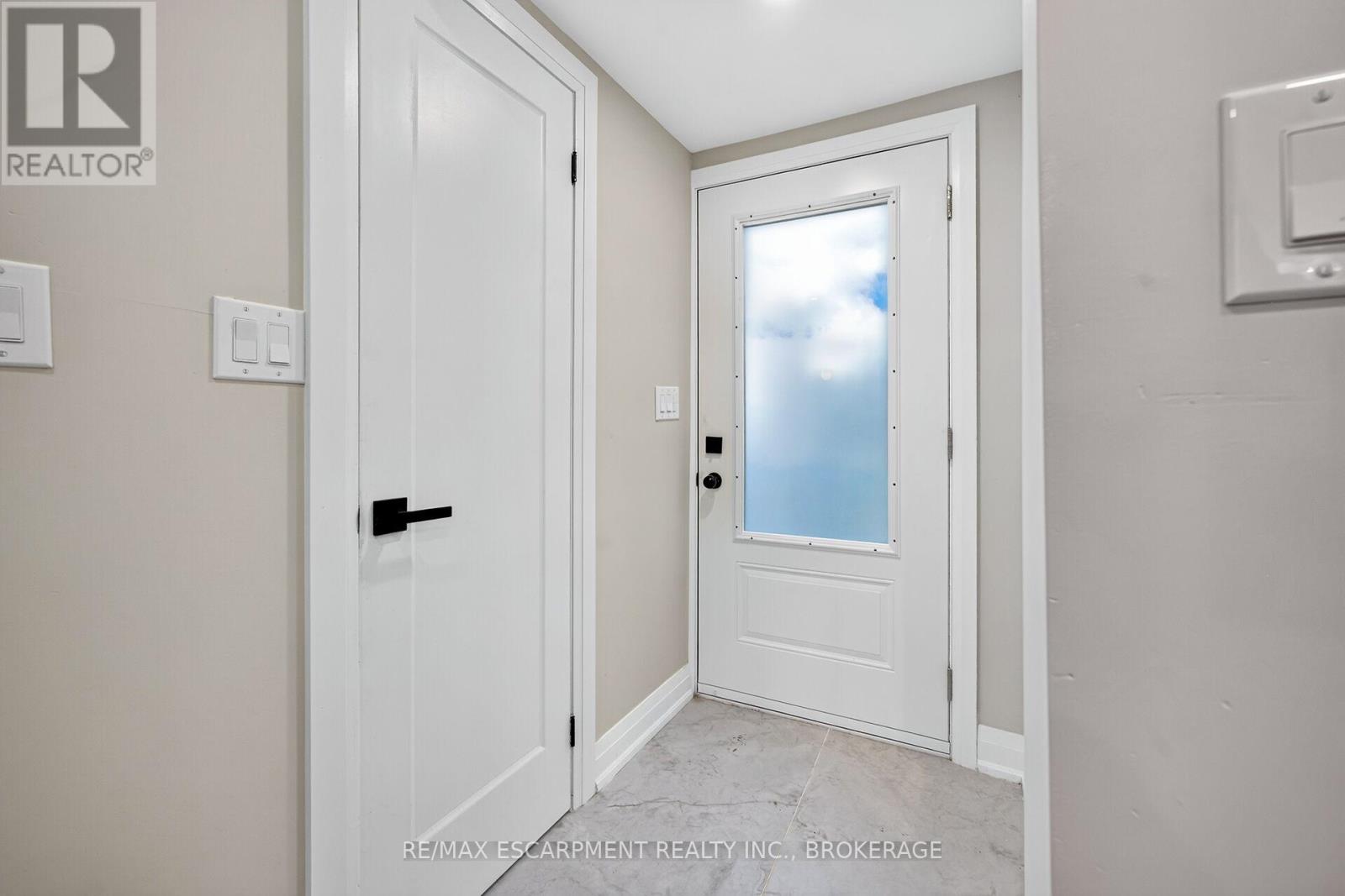 5662 Morden Drive, Niagara Falls, Ontario  L2E 3C5 - Photo 25 - X14104890