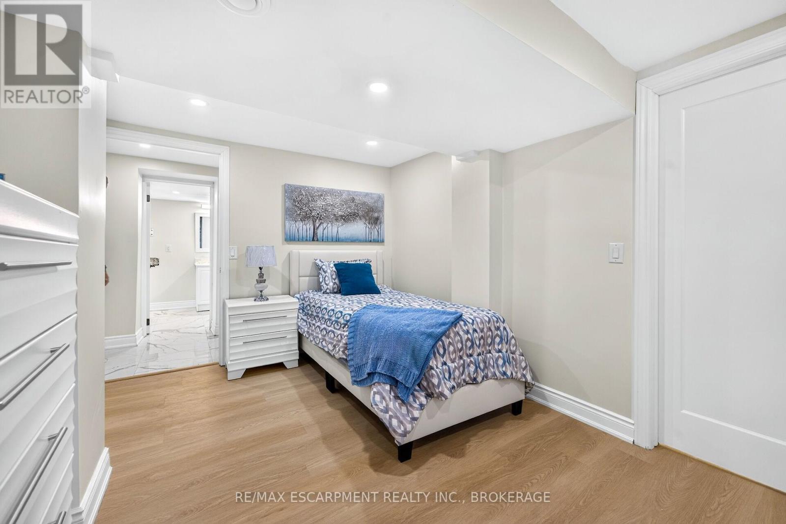 5662 Morden Drive, Niagara Falls, Ontario  L2E 3C5 - Photo 43 - X14104890