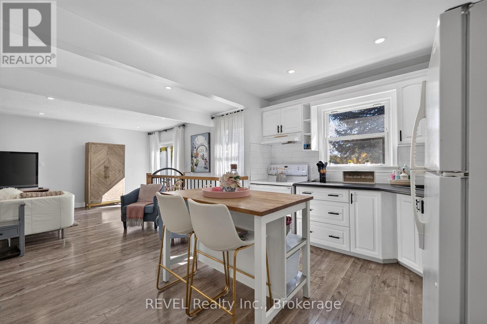 1329 Niagara Stone Road, Niagara-On-The-Lake, Ontario  L0S 1J0 - Photo 16 - X14105350