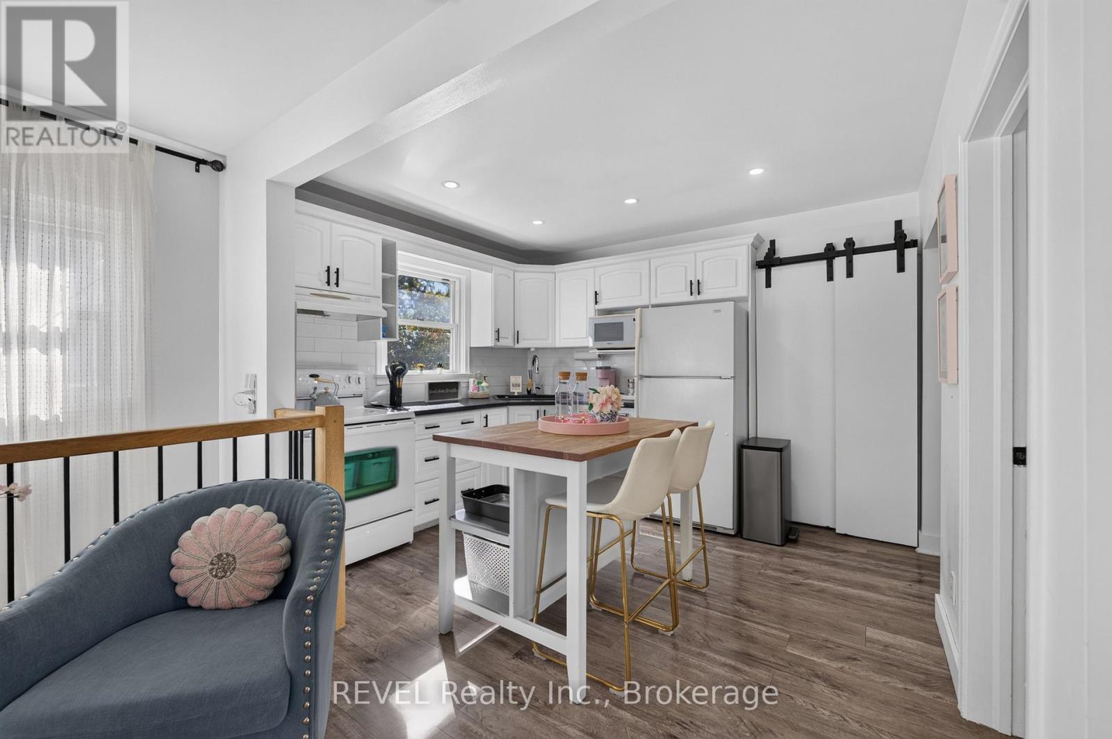 1329 Niagara Stone Road, Niagara-On-The-Lake, Ontario  L0S 1J0 - Photo 17 - X14105350