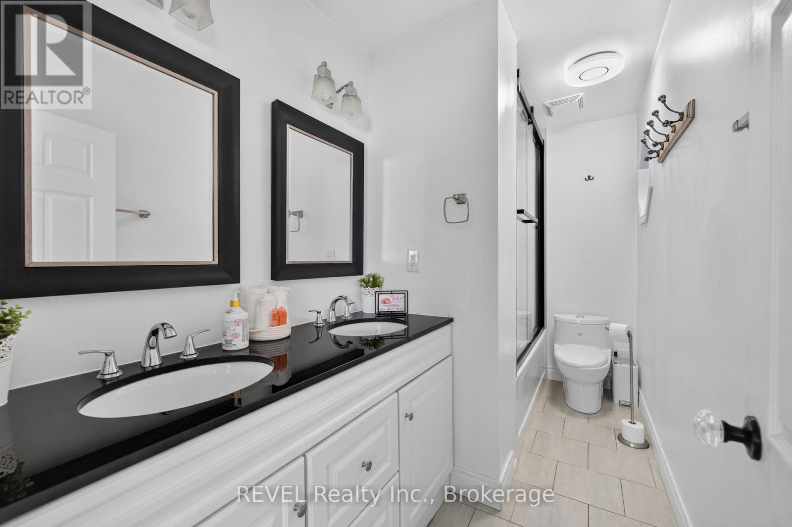 1329 Niagara Stone Road, Niagara-On-The-Lake, Ontario  L0S 1J0 - Photo 25 - X14105350