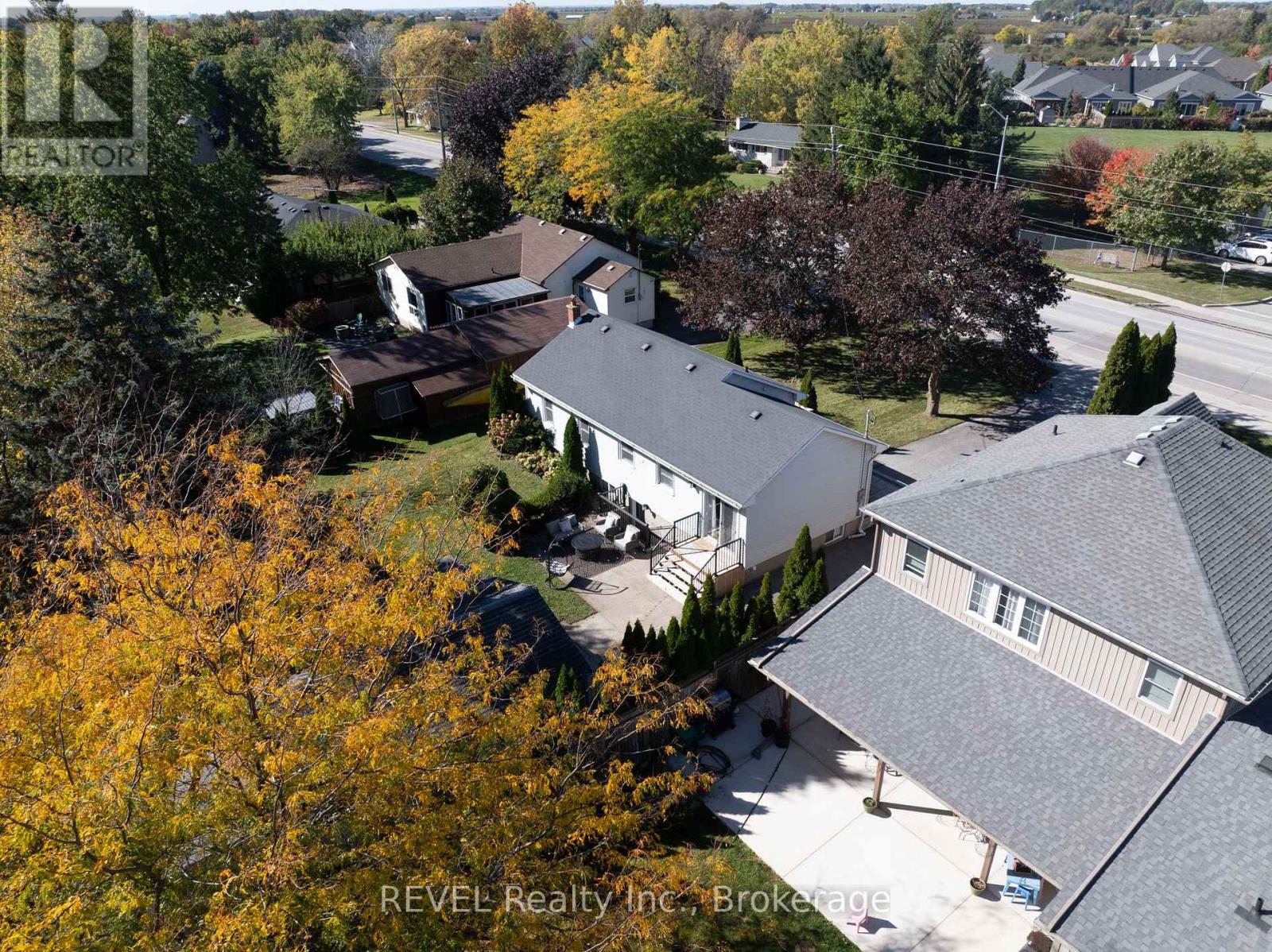 1329 Niagara Stone Road, Niagara-On-The-Lake, Ontario  L0S 1J0 - Photo 6 - X14105350