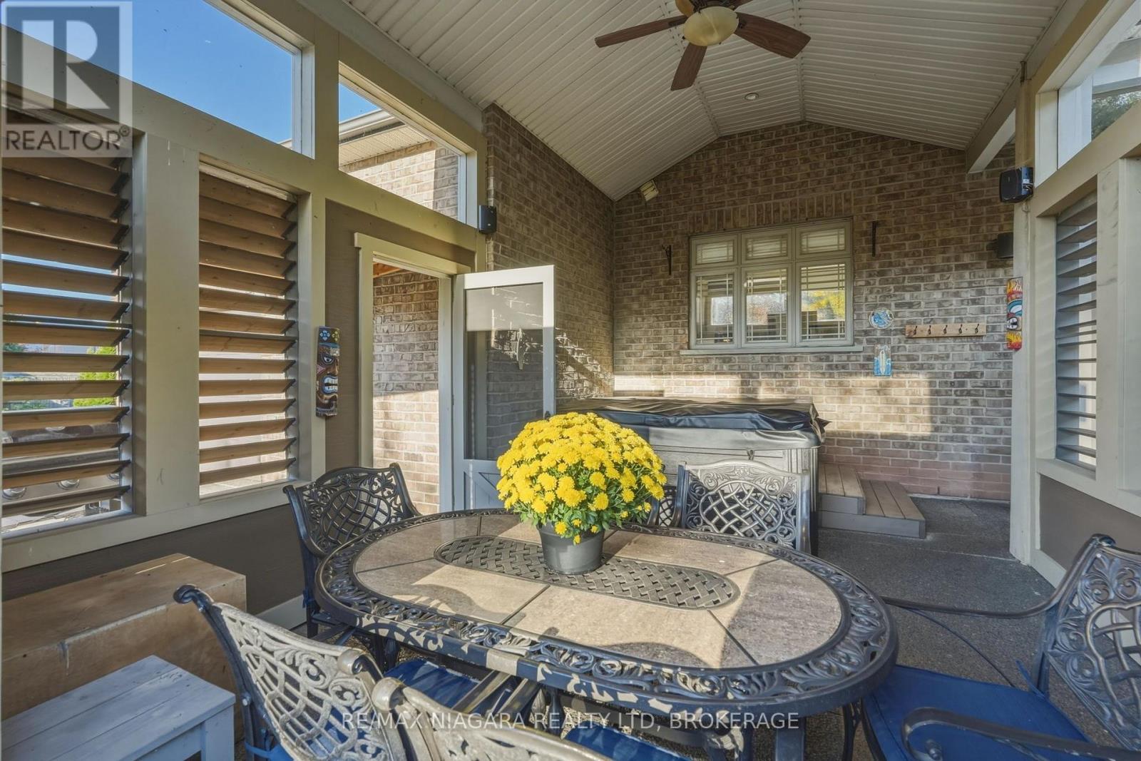 76 Terrace Drive, Grimsby, Ontario  L3M 1B5 - Photo 38 - X14105952