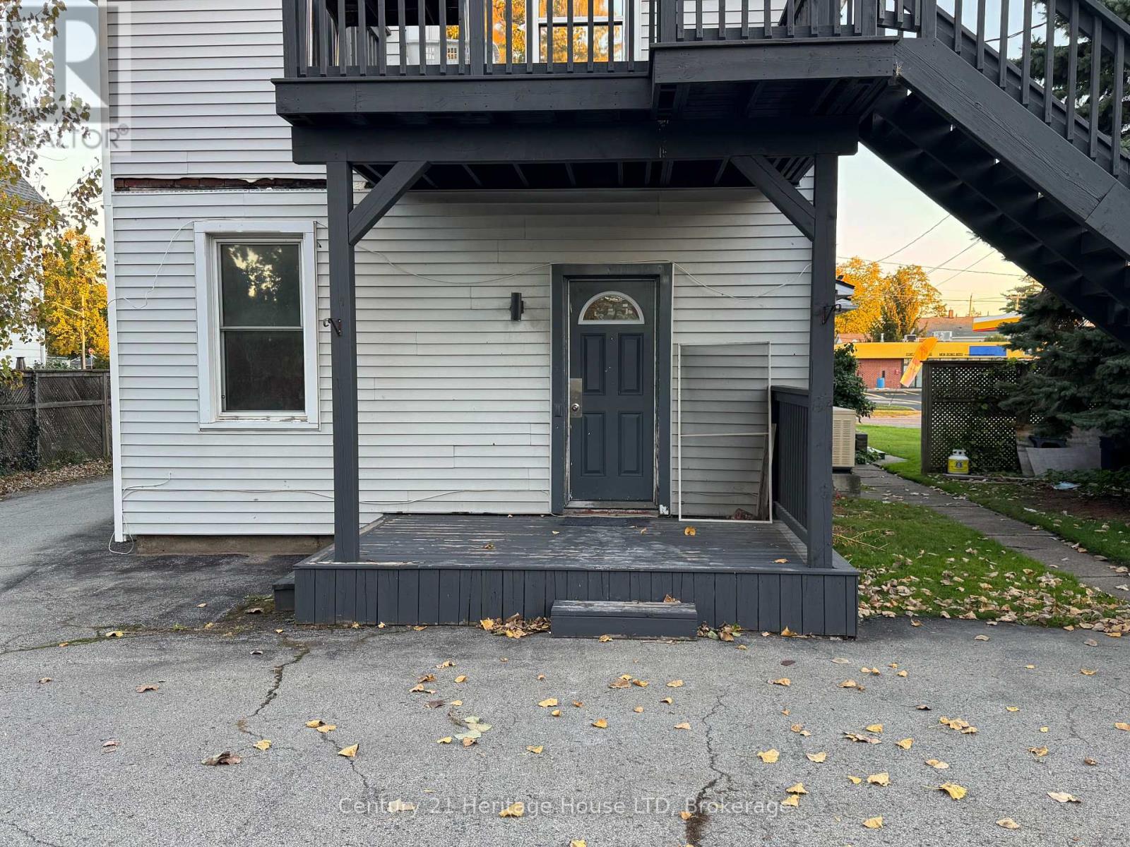 2 - 28 PRINCESS STREET, Fort Erie, Ontario