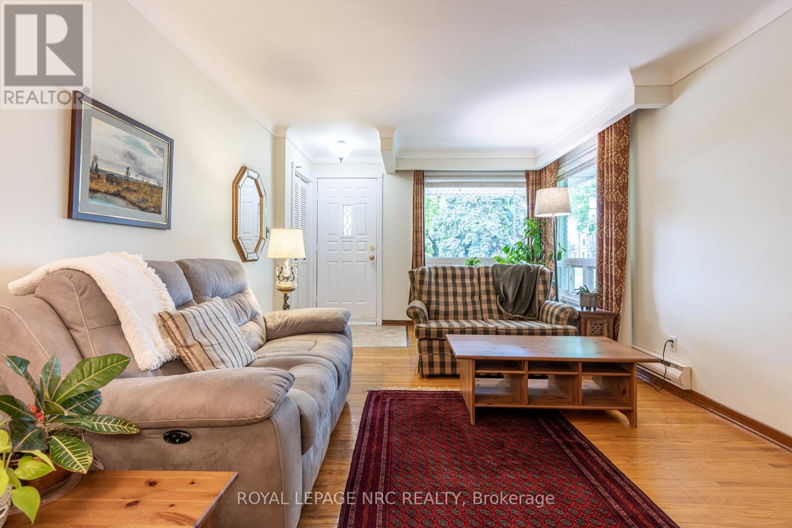 542 Lake Street, St. Catharines, Ontario  L2N 4H8 - Photo 5 - X14106072