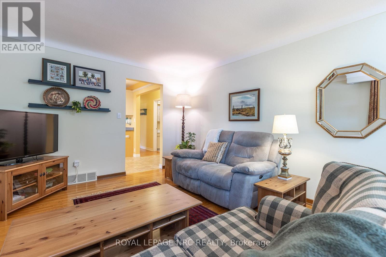542 Lake Street, St. Catharines, Ontario  L2N 4H8 - Photo 7 - X14106072