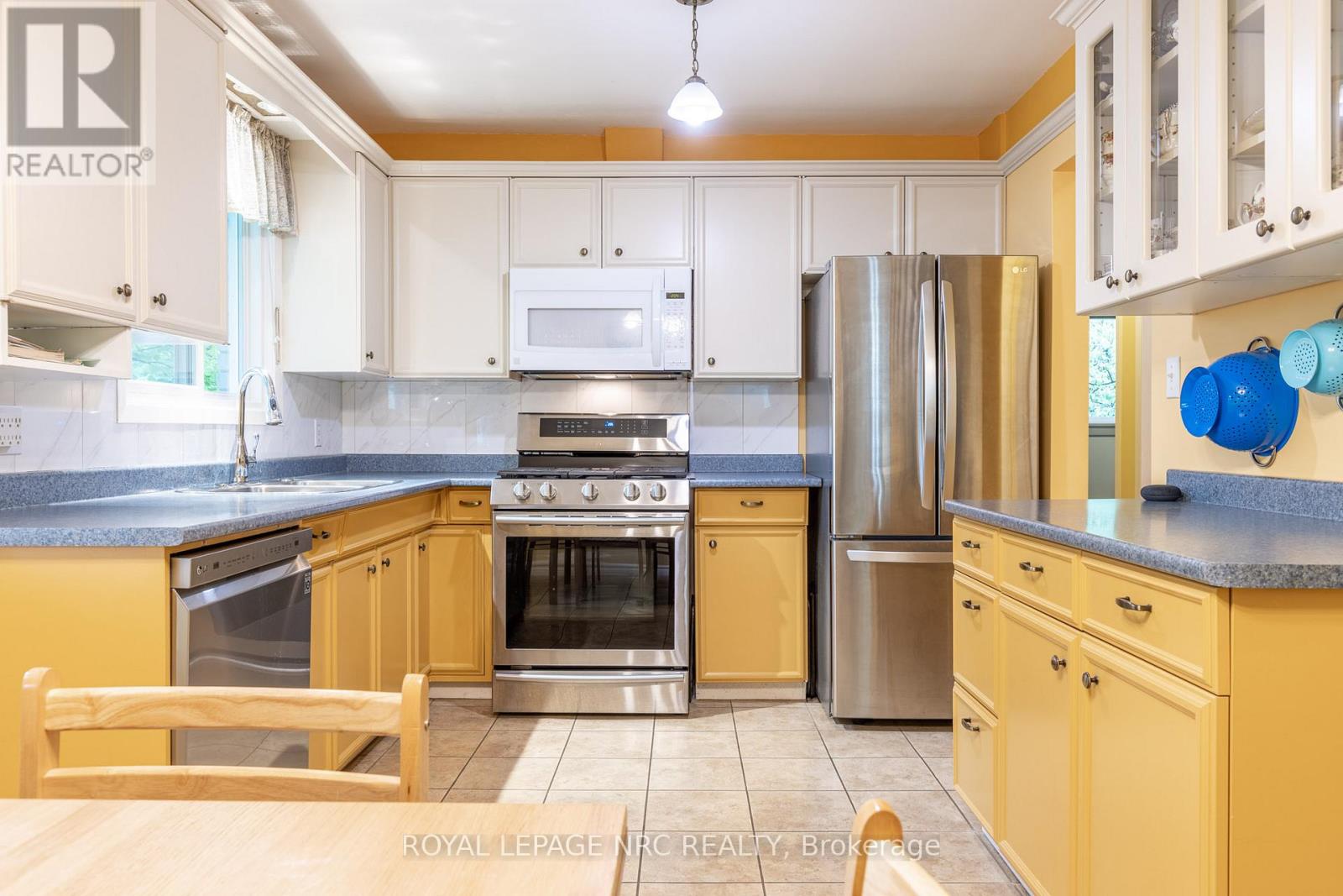 542 Lake Street, St. Catharines, Ontario  L2N 4H8 - Photo 9 - X14106072