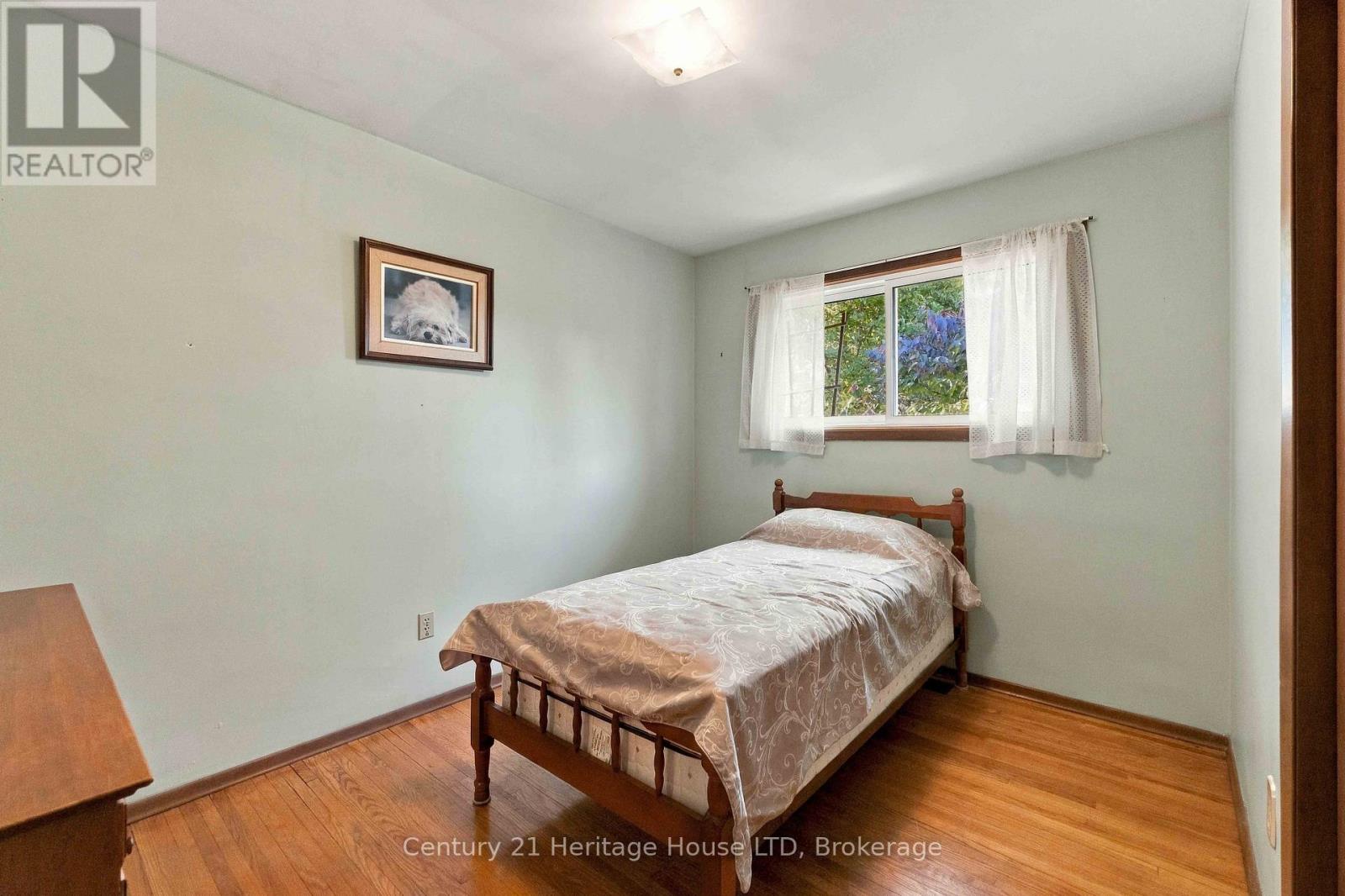 4227 Pettit Avenue, Niagara Falls, Ontario  L2E 6K6 - Photo 18 - X14106188