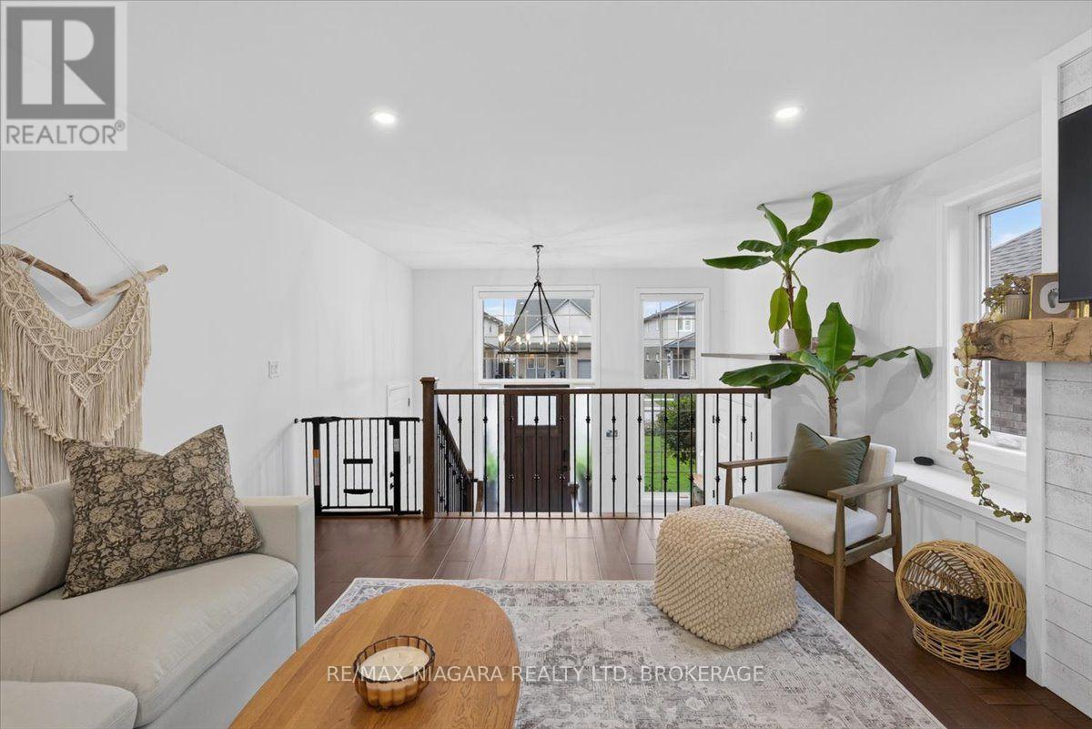 7331 Sherrilee Crescent, Niagara Falls, Ontario  L2H 3T2 - Photo 8 - X14106624