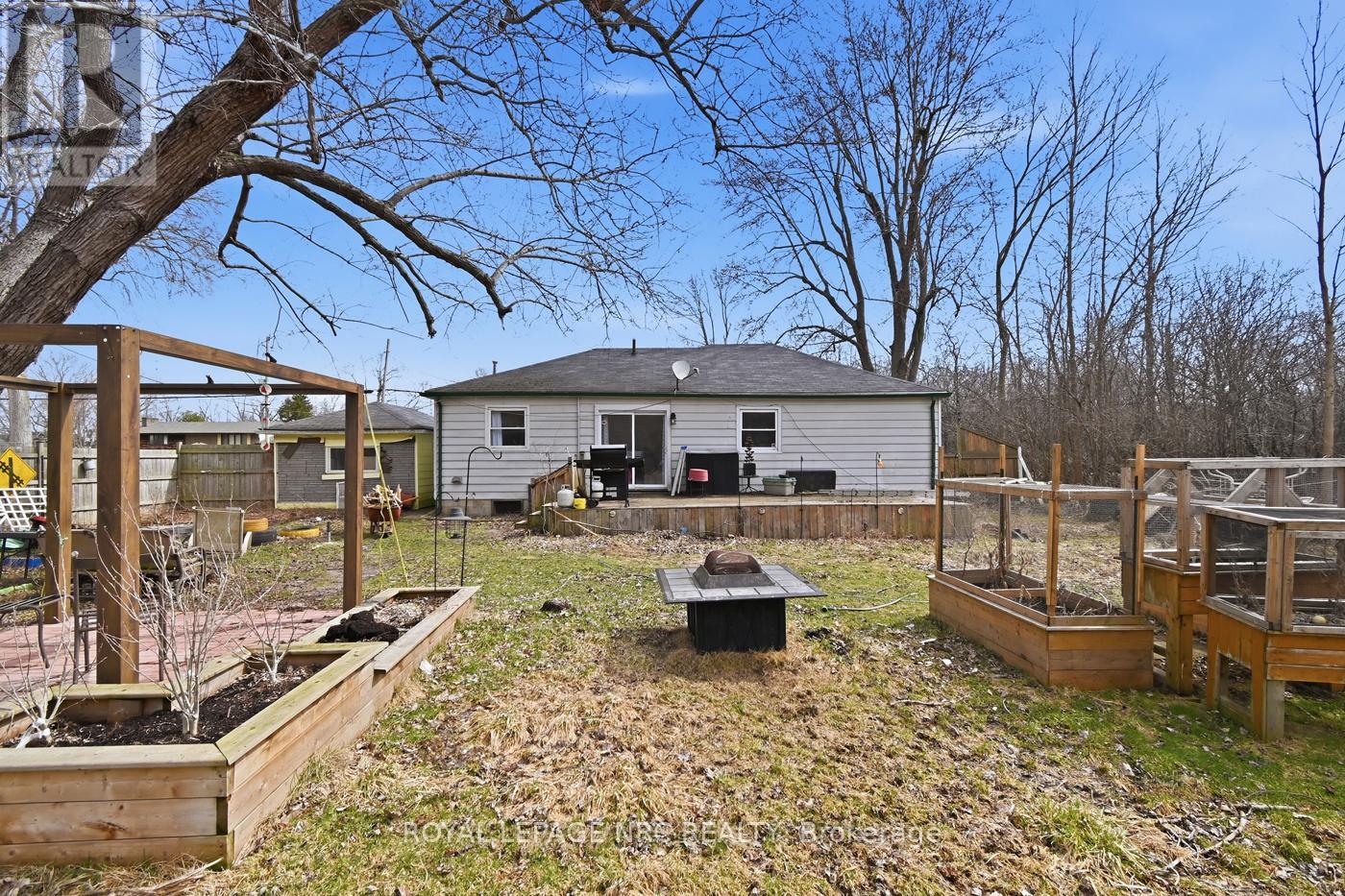 529 Rosehill Road, Fort Erie, Ontario  L2A 5M4 - Photo 19 - X14106894