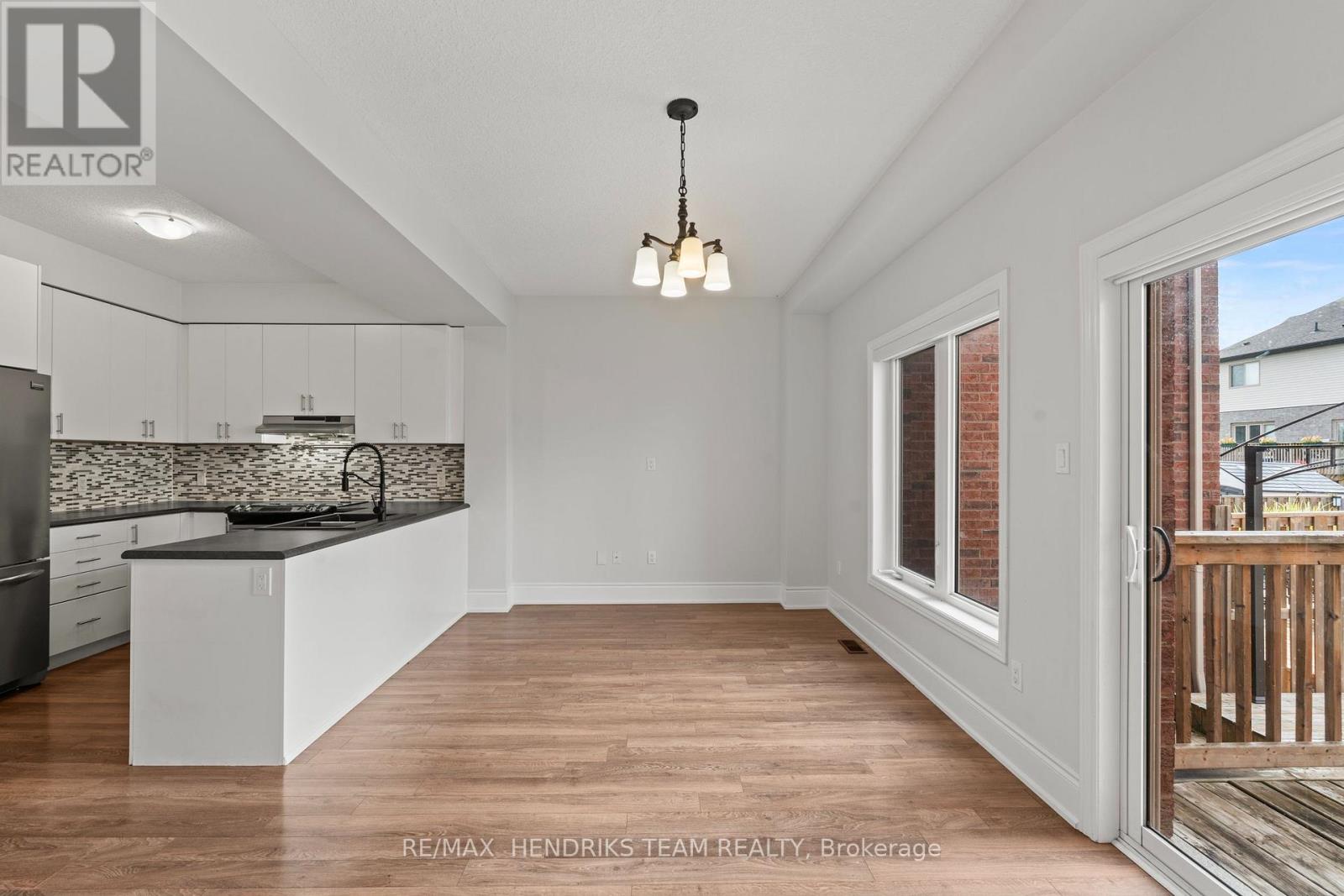 35 Sunset Way, Thorold, Ontario  L0S 1A0 - Photo 12 - X14106912
