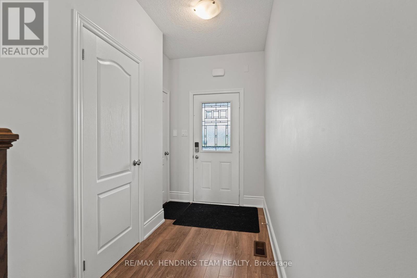 35 Sunset Way, Thorold, Ontario  L0S 1A0 - Photo 4 - X14106912