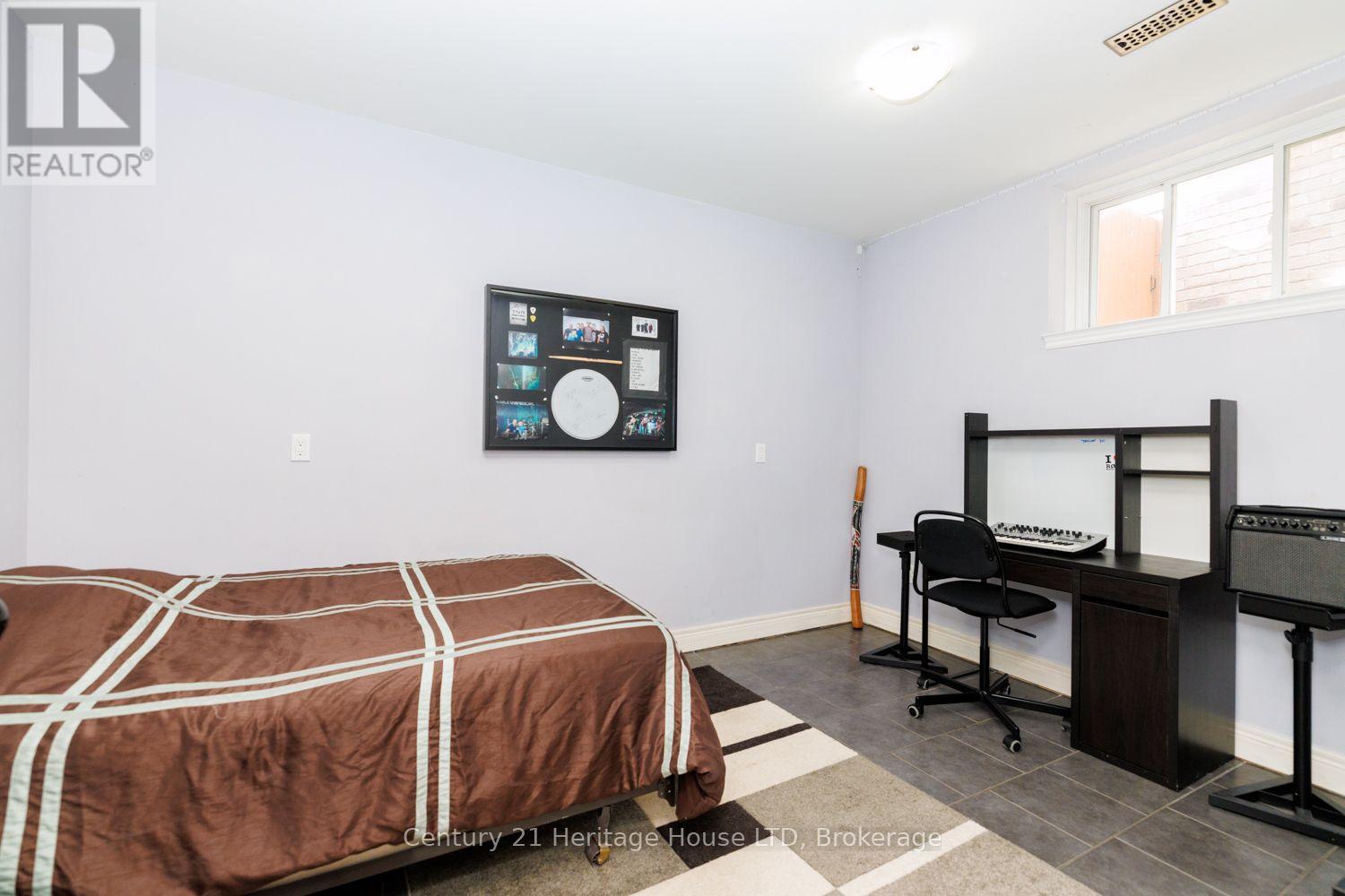 7 Kenmar Court, St. Catharines, Ontario  L2P 0E4 - Photo 30 - X14107590