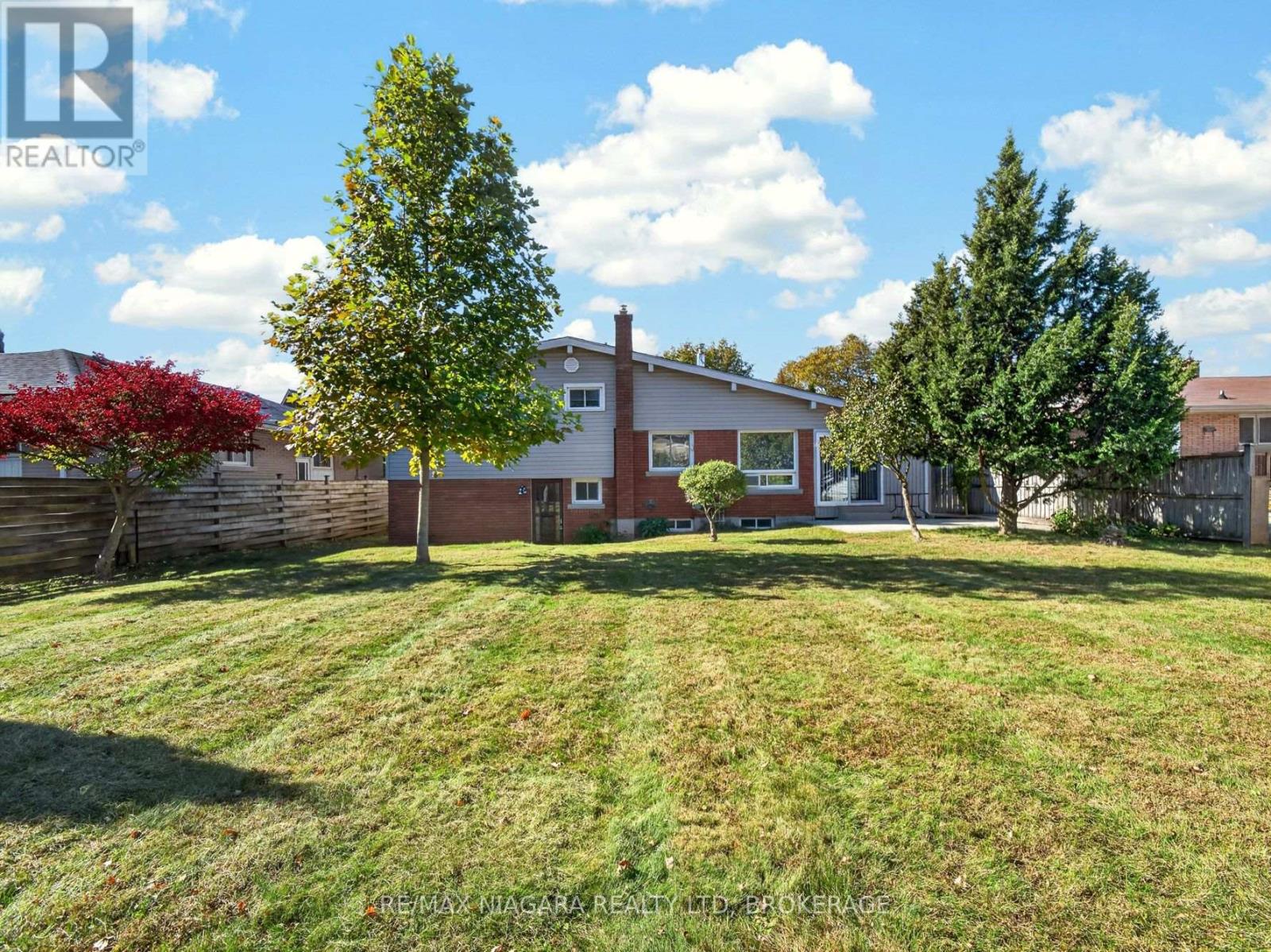 4534 Pettit Avenue, Niagara Falls, Ontario  L2E 6L2 - Photo 30 - X14108496