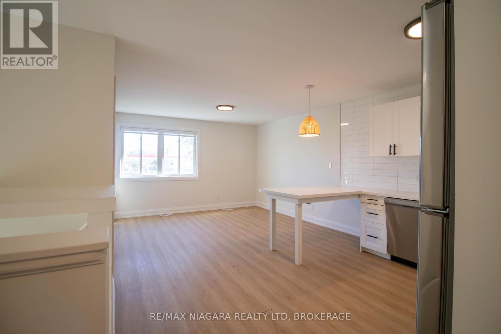 3 Klines Avenue, Welland, Ontario  L3C 1Z7 - Photo 6 - X14109118