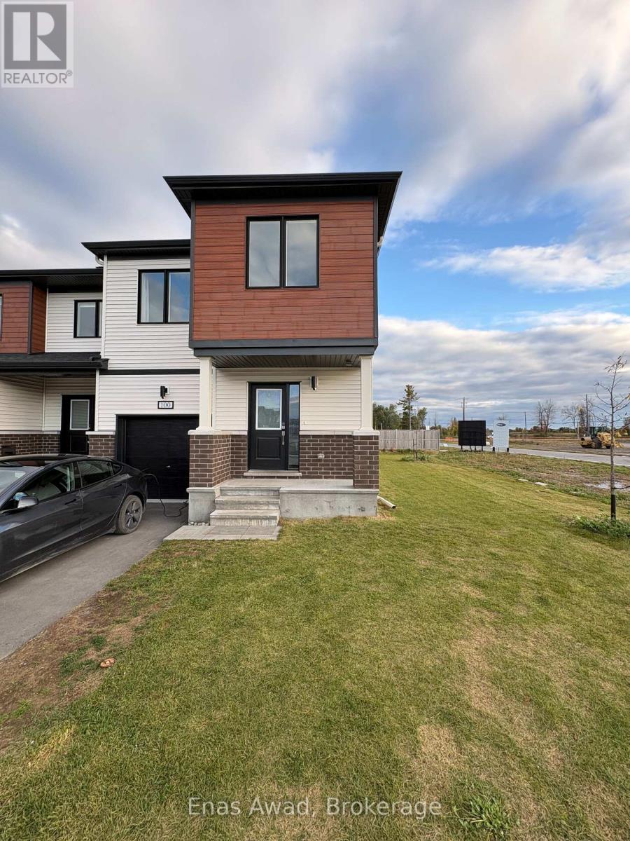 100 ROBERT PERRY STREET, North Grenville, Ontario