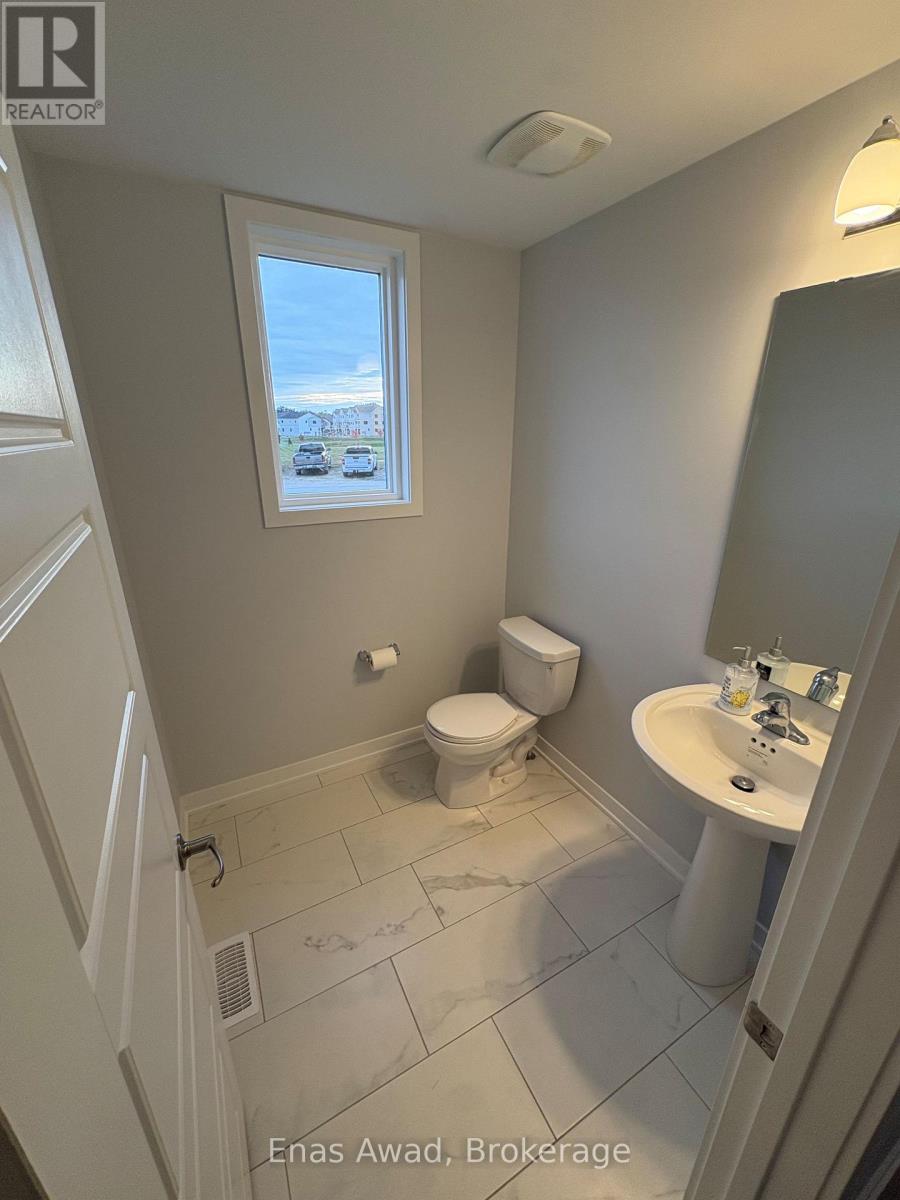 100 Robert Perry Street, North Grenville, Ontario  K0G 1J0 - Photo 4 - X14109268