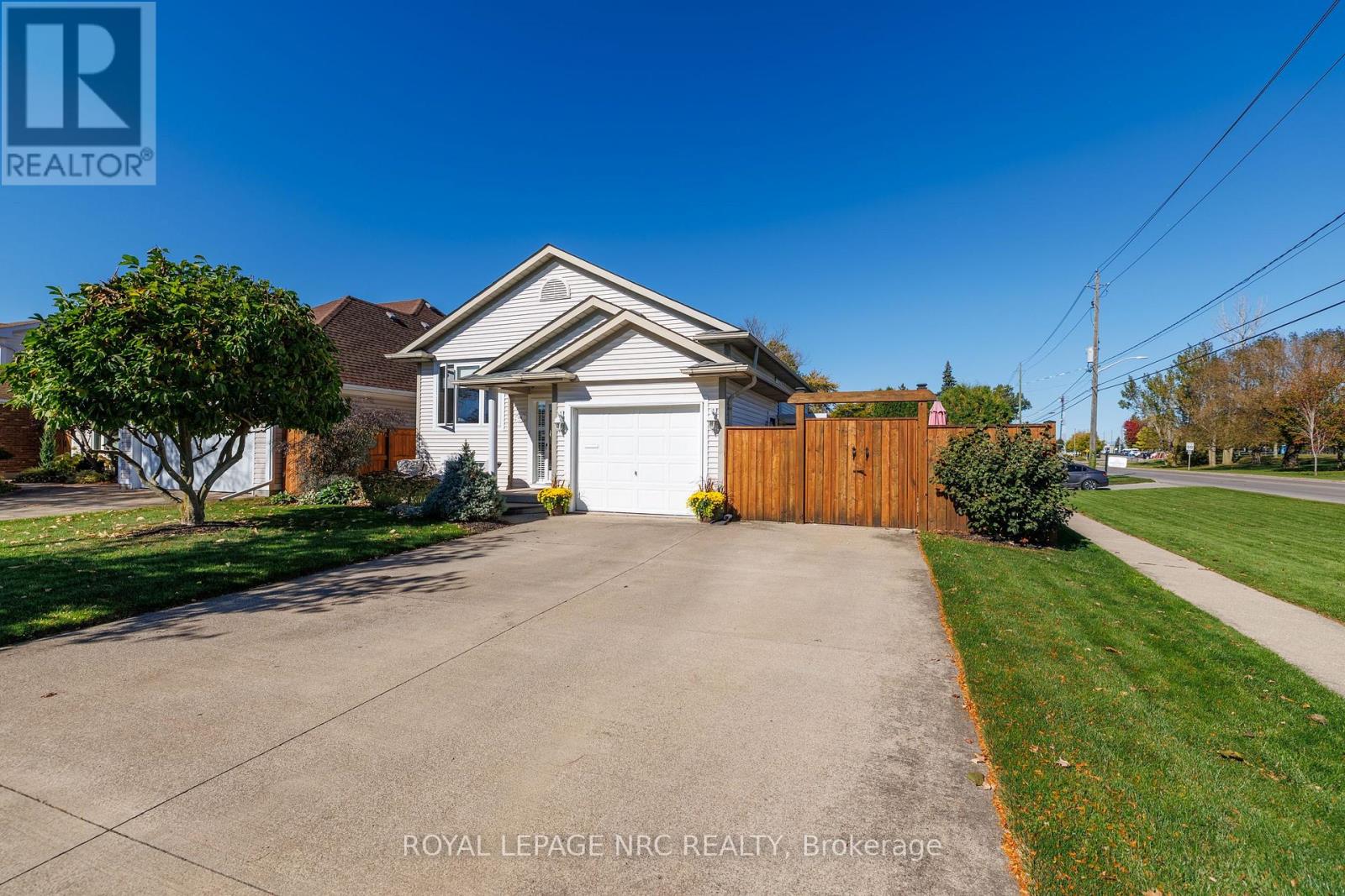 1 Bahama Bay, St. Catharines, Ontario  L2M 7W2 - Photo 3 - X14109680