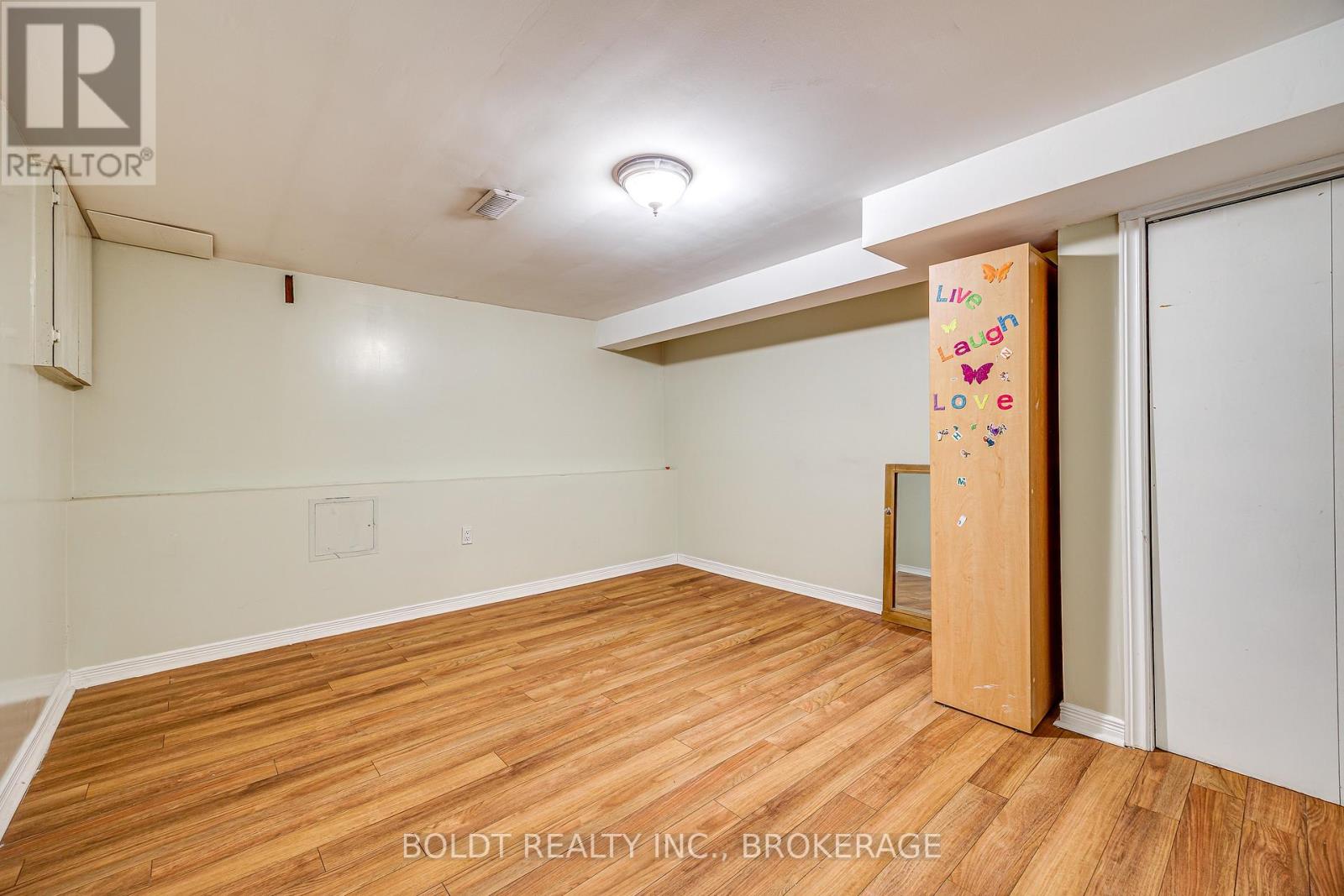 26 Leaside Drive, St. Catharines, Ontario  L2M 4G5 - Photo 23 - X14109712