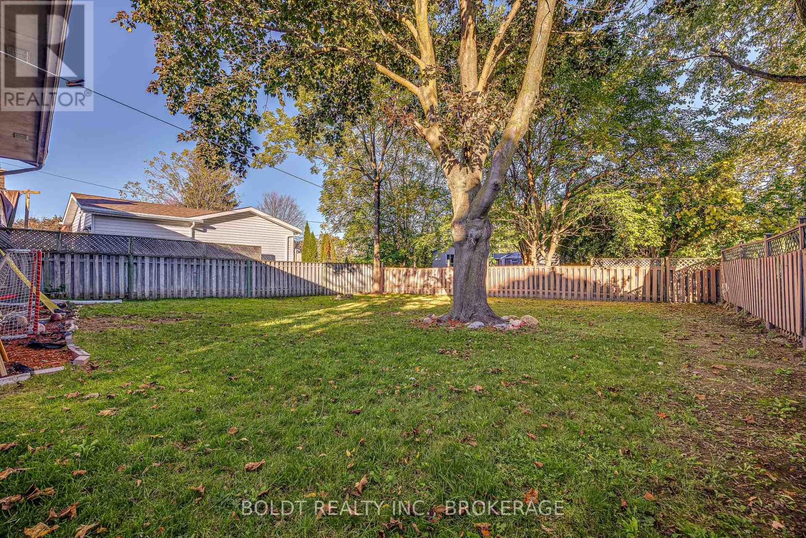 26 Leaside Drive, St. Catharines, Ontario  L2M 4G5 - Photo 26 - X14109712