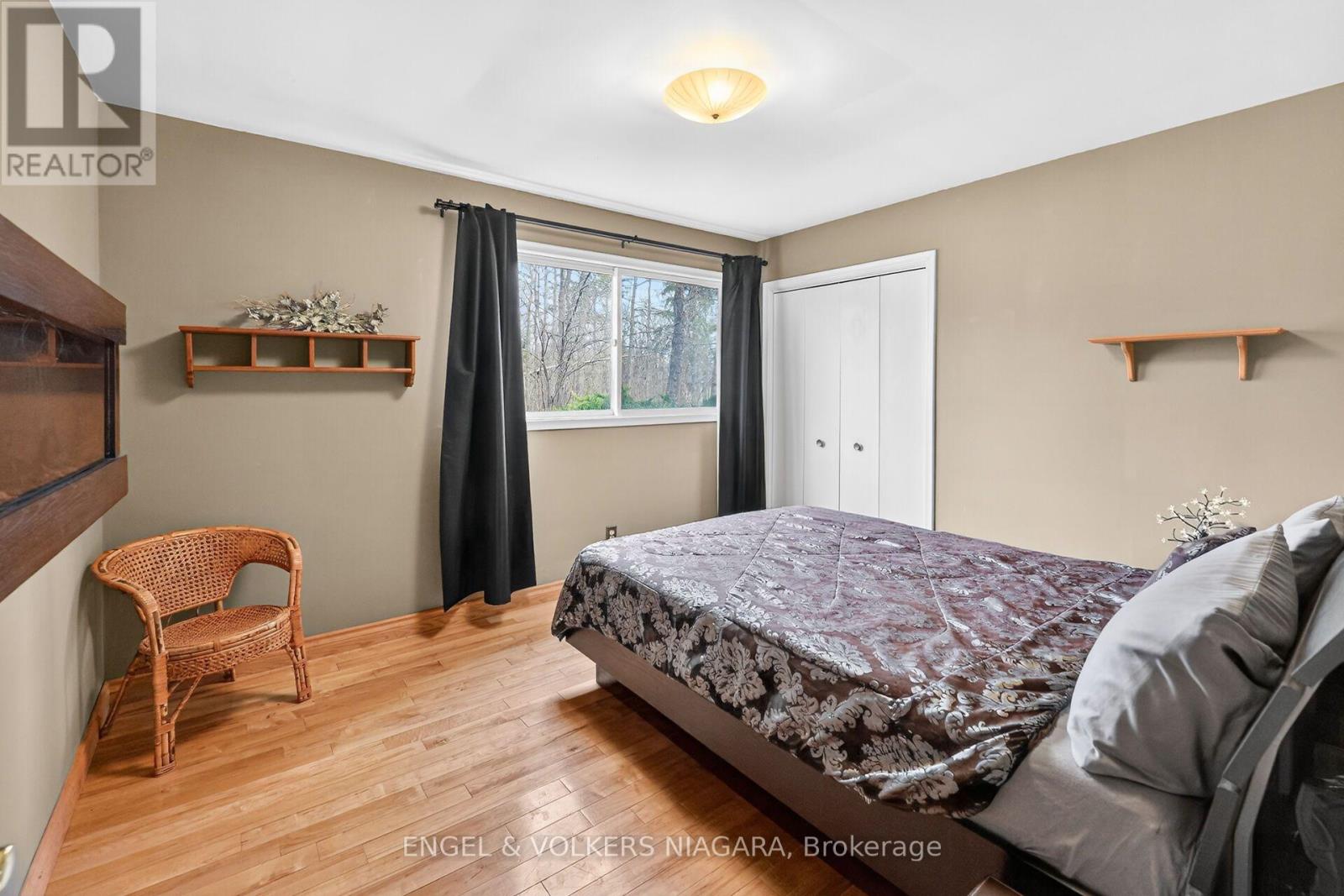 41 Park Road S, Grimsby, Ontario  L3M 4E7 - Photo 18 - X14109810