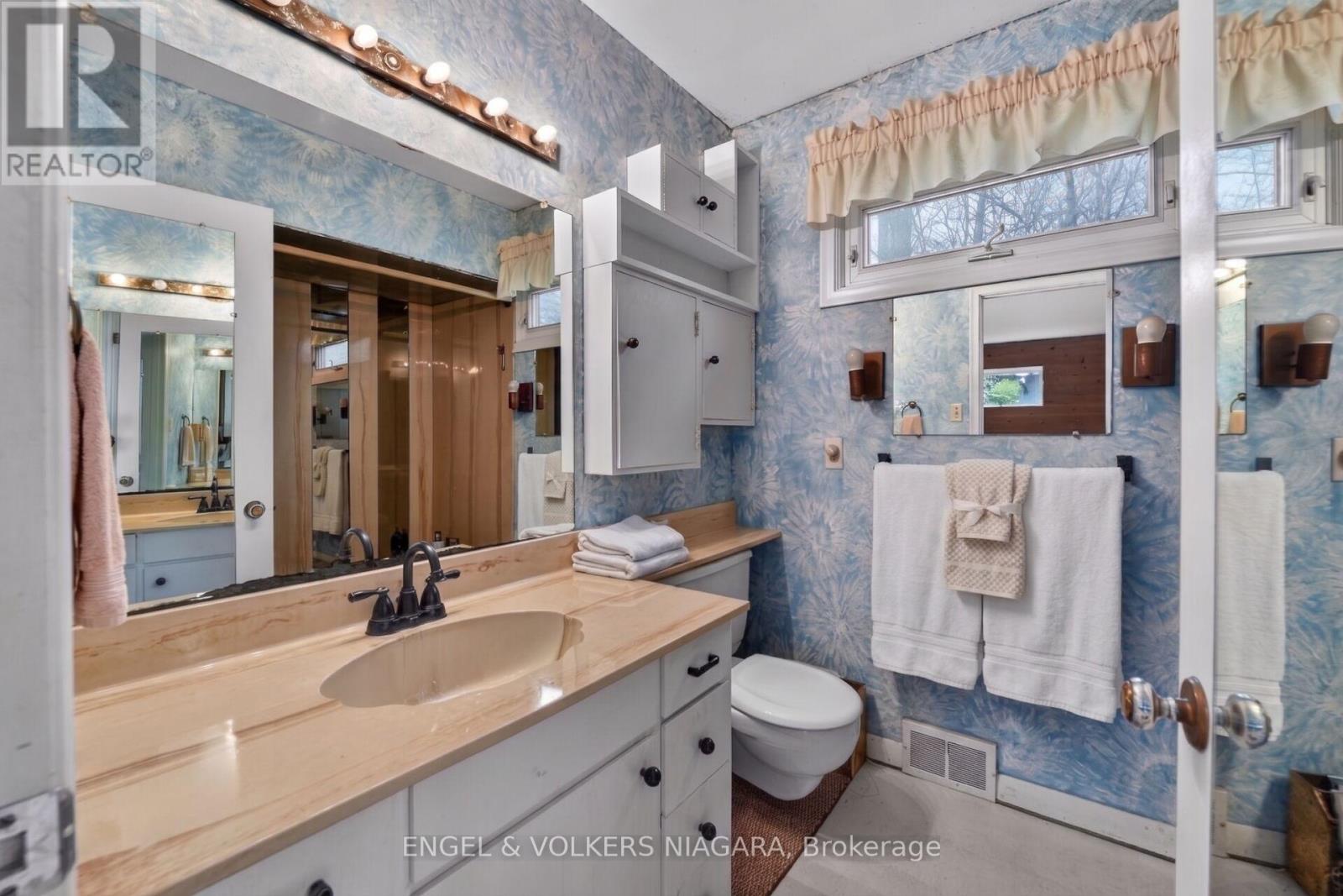 41 Park Road S, Grimsby, Ontario  L3M 4E7 - Photo 24 - X14109810