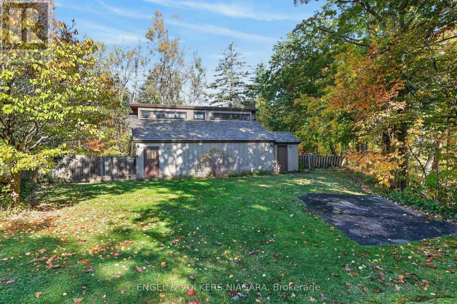 41 Park Road S, Grimsby, Ontario  L3M 4E7 - Photo 32 - X14109810