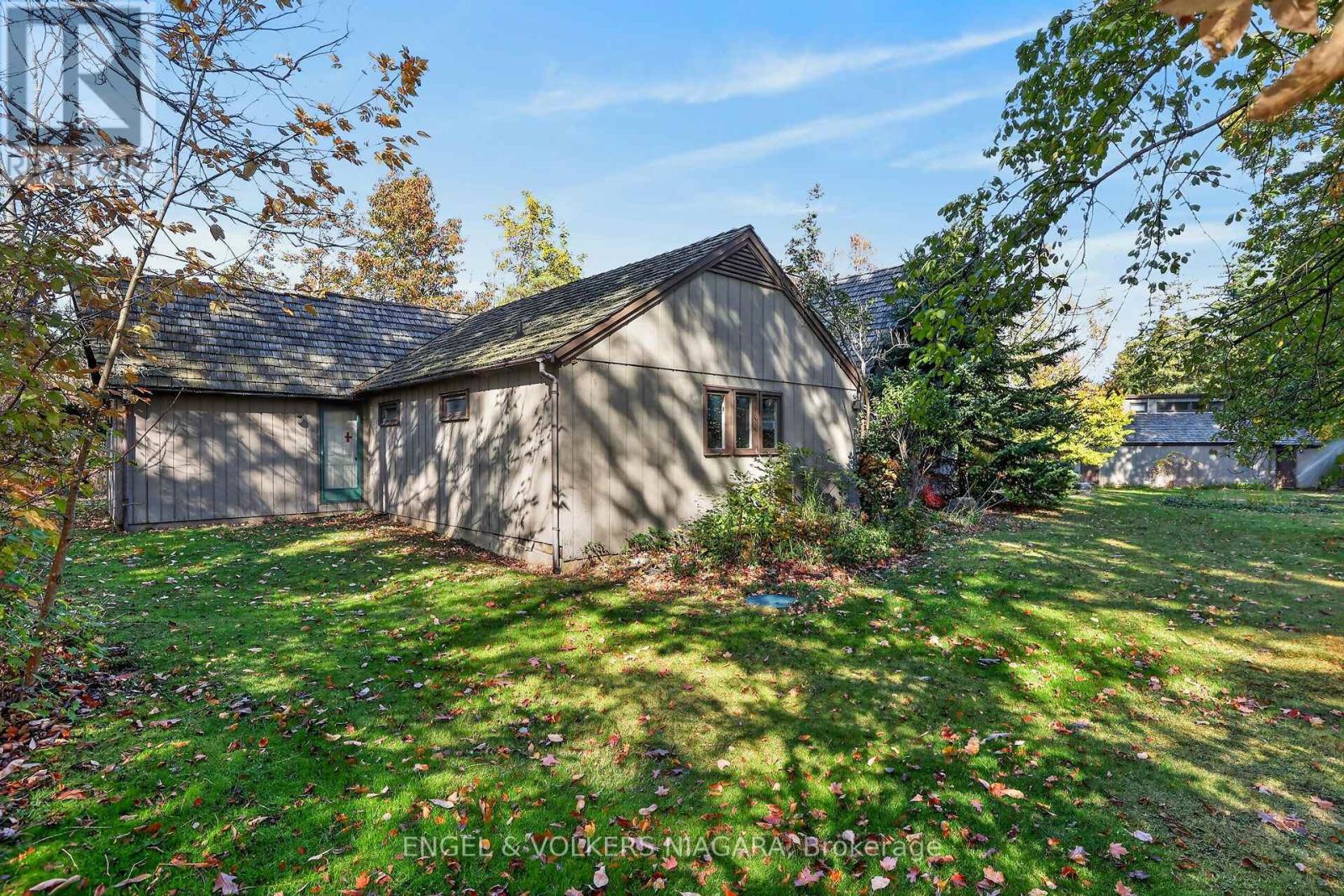 41 Park Road S, Grimsby, Ontario  L3M 4E7 - Photo 34 - X14109810