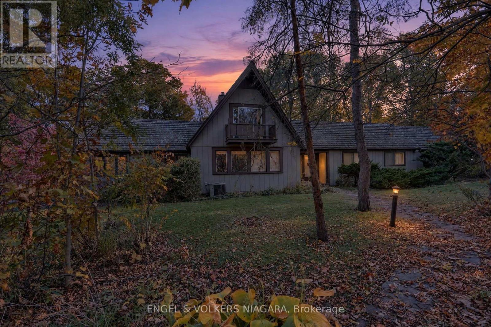 41 Park Road S, Grimsby, Ontario  L3M 4E7 - Photo 4 - X14109810