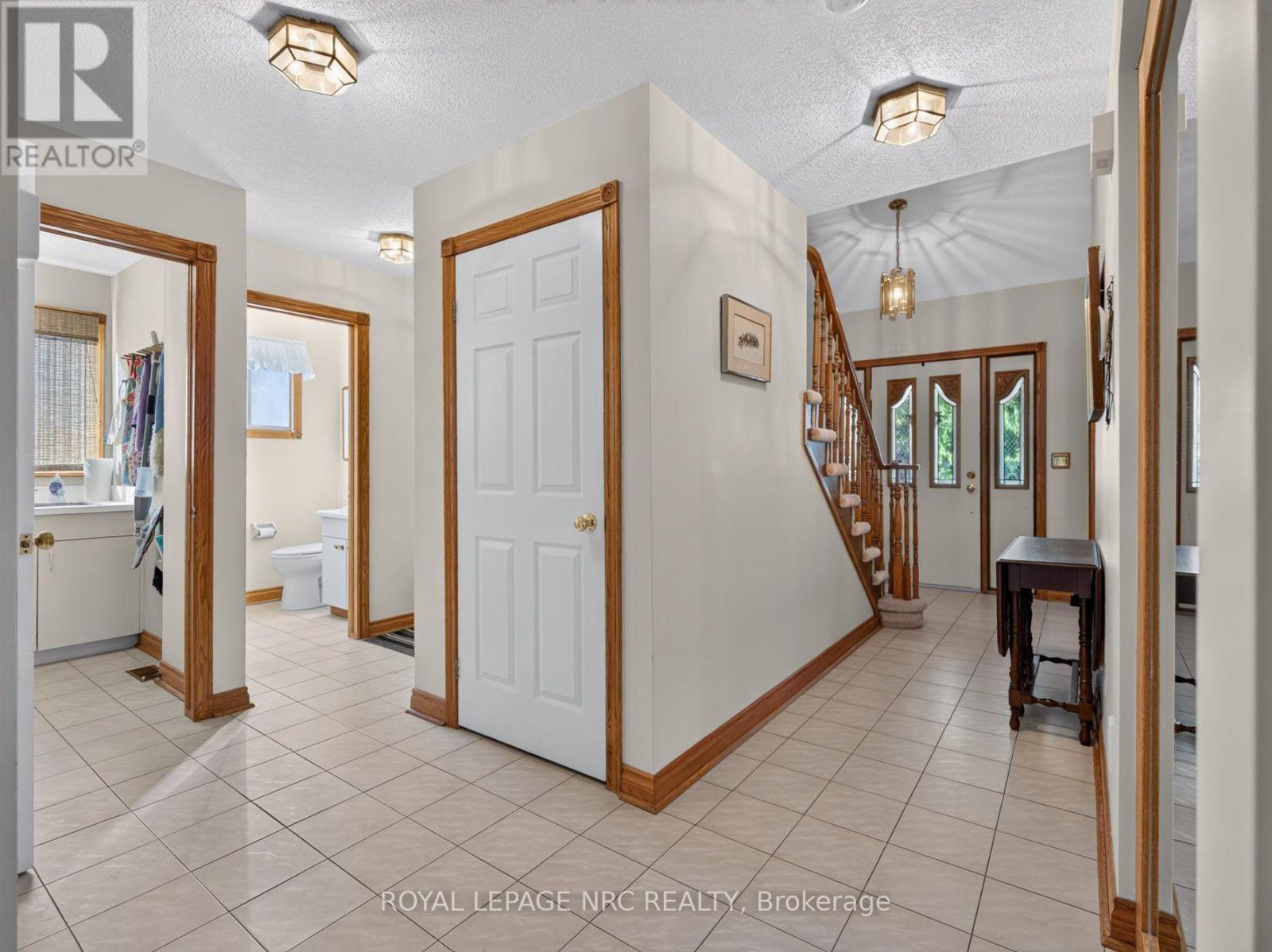 43 Farmington Drive, St. Catharines, Ontario  L2S 3G1 - Photo 10 - X14110238